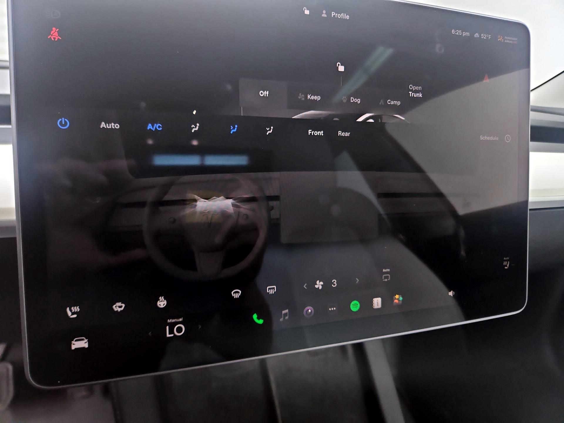 Thumbnail: 2023 Tesla Model 3 - 16