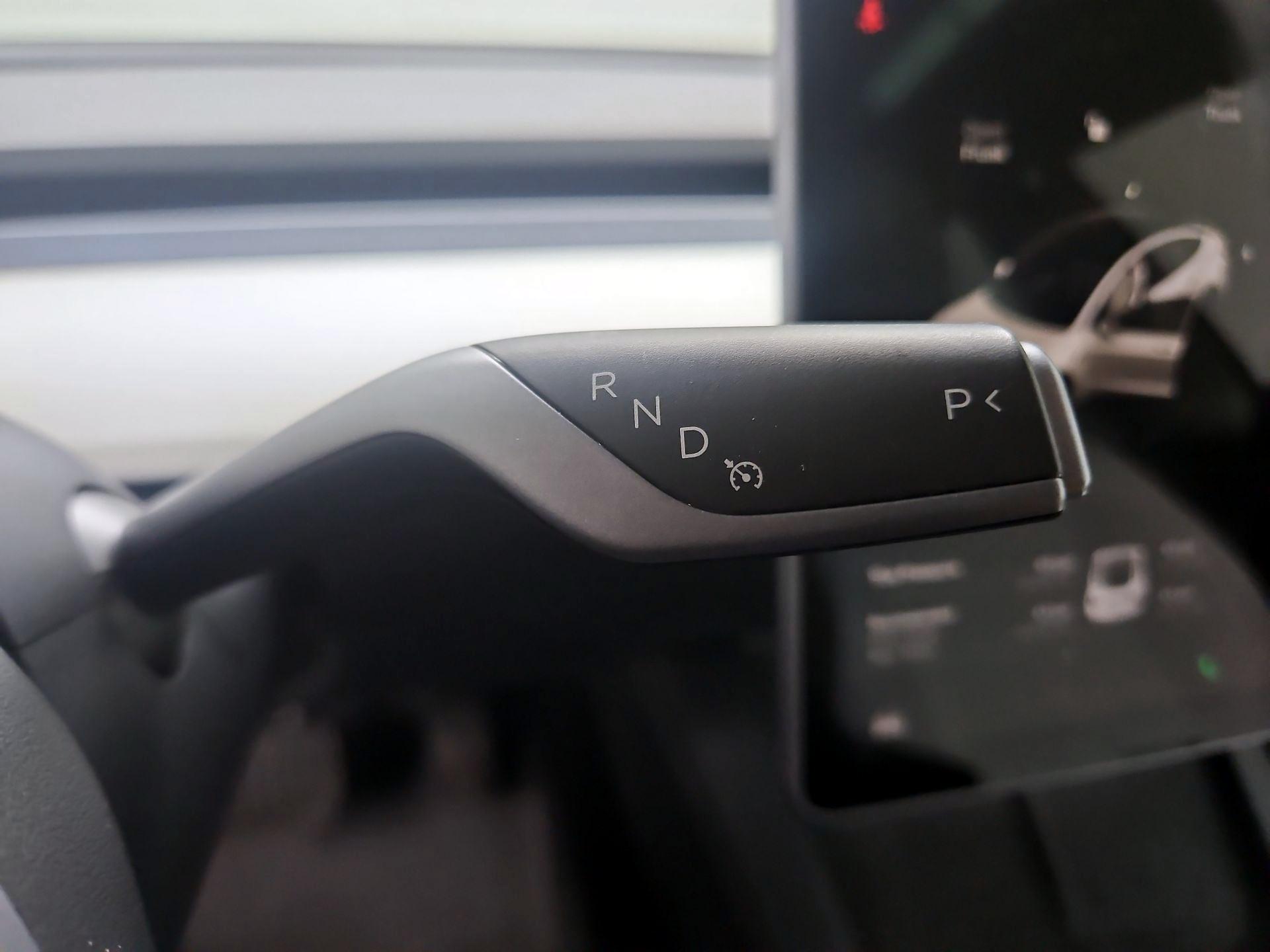 Thumbnail: 2023 Tesla Model 3 - 17