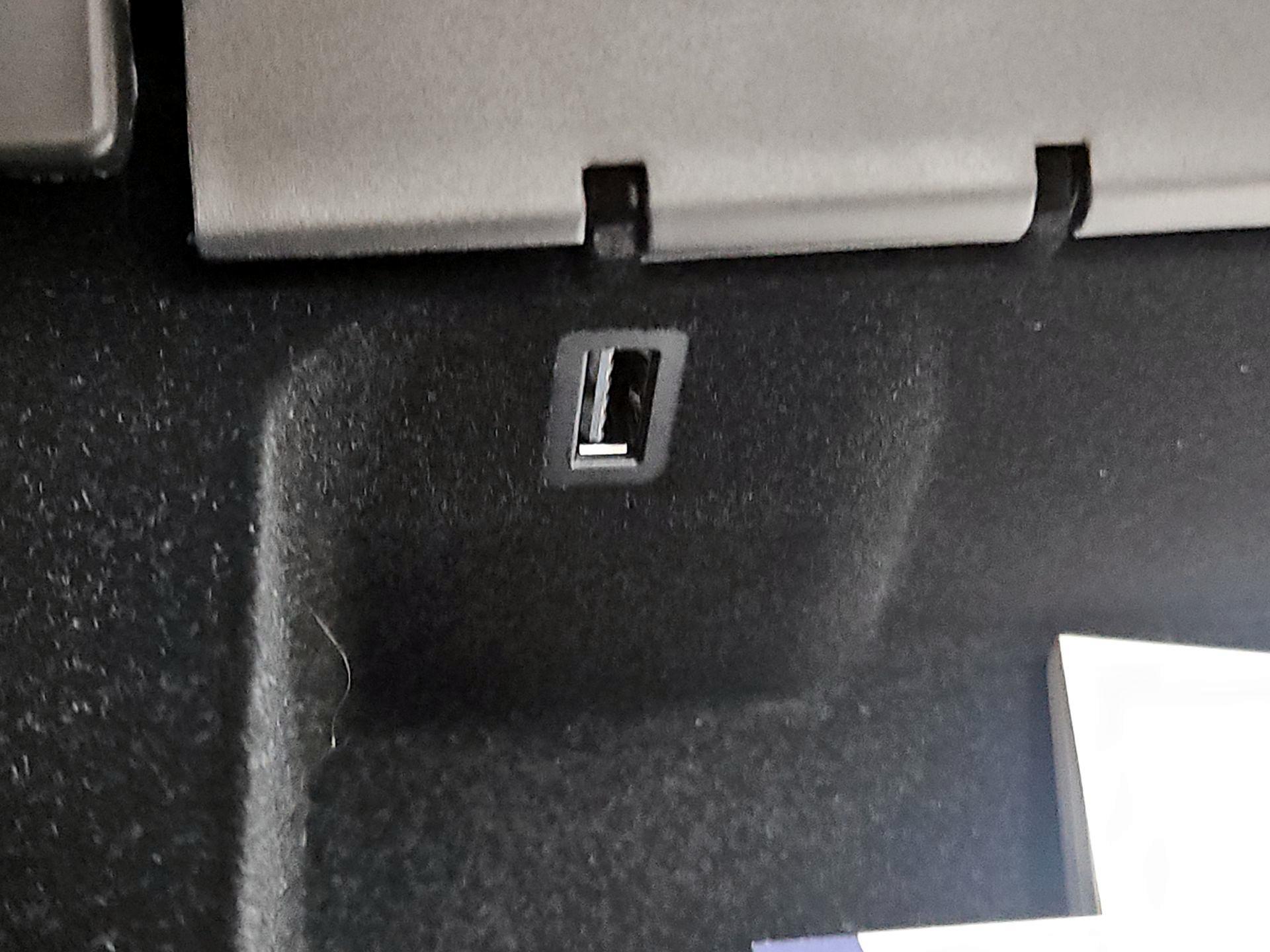 Thumbnail: 2023 Tesla Model 3 - 18