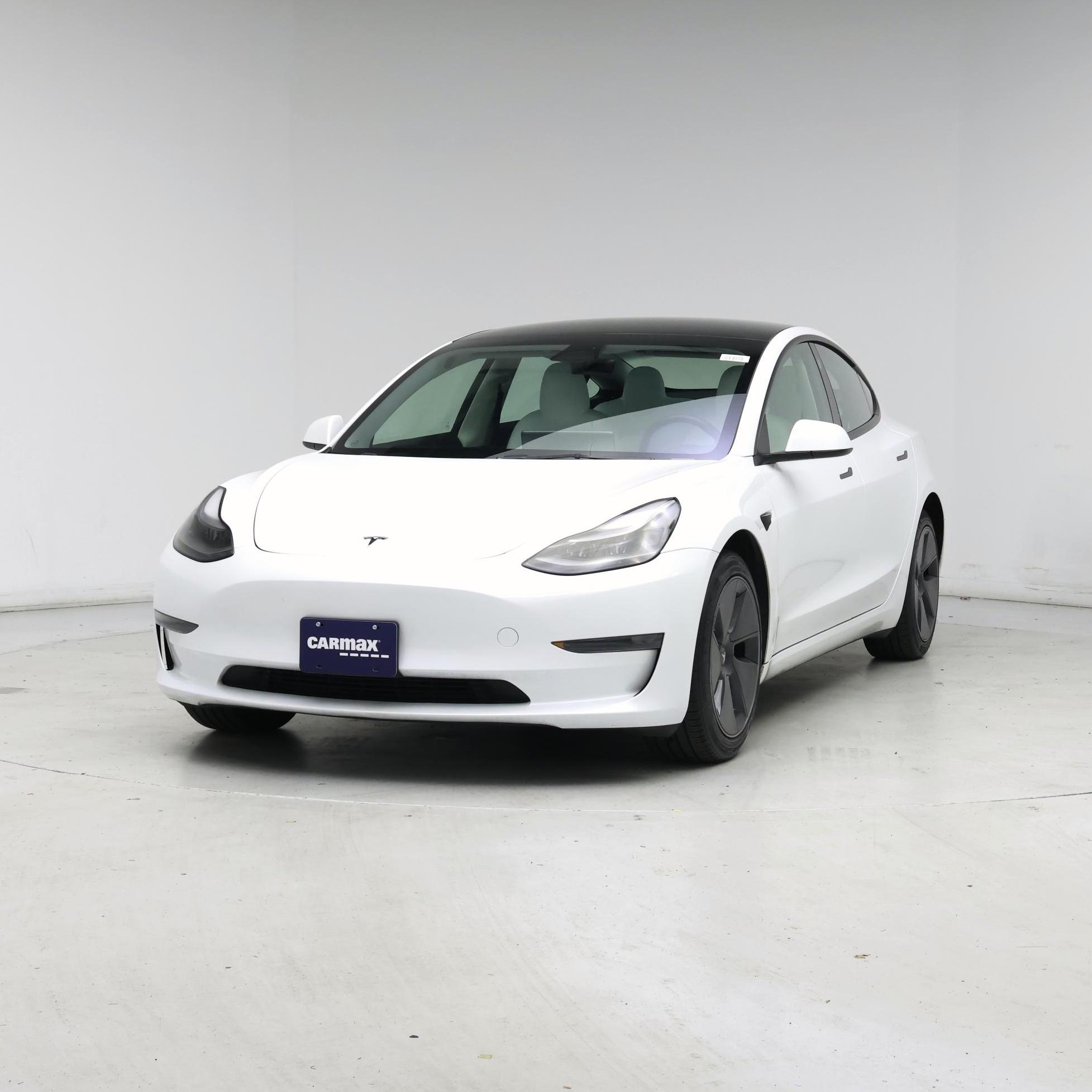 Thumbnail: 2023 Tesla Model 3 - 4