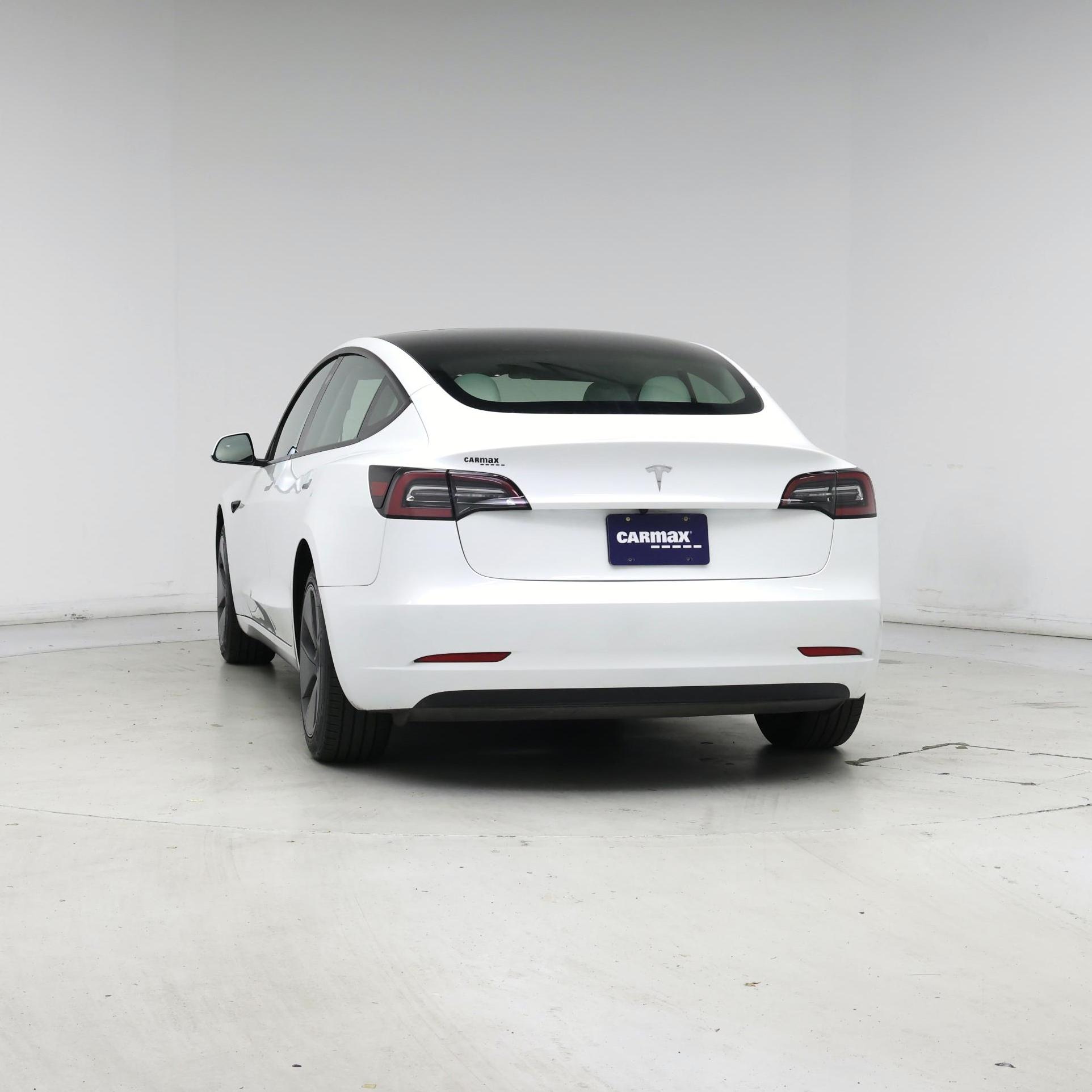 Thumbnail: 2023 Tesla Model 3 - 6