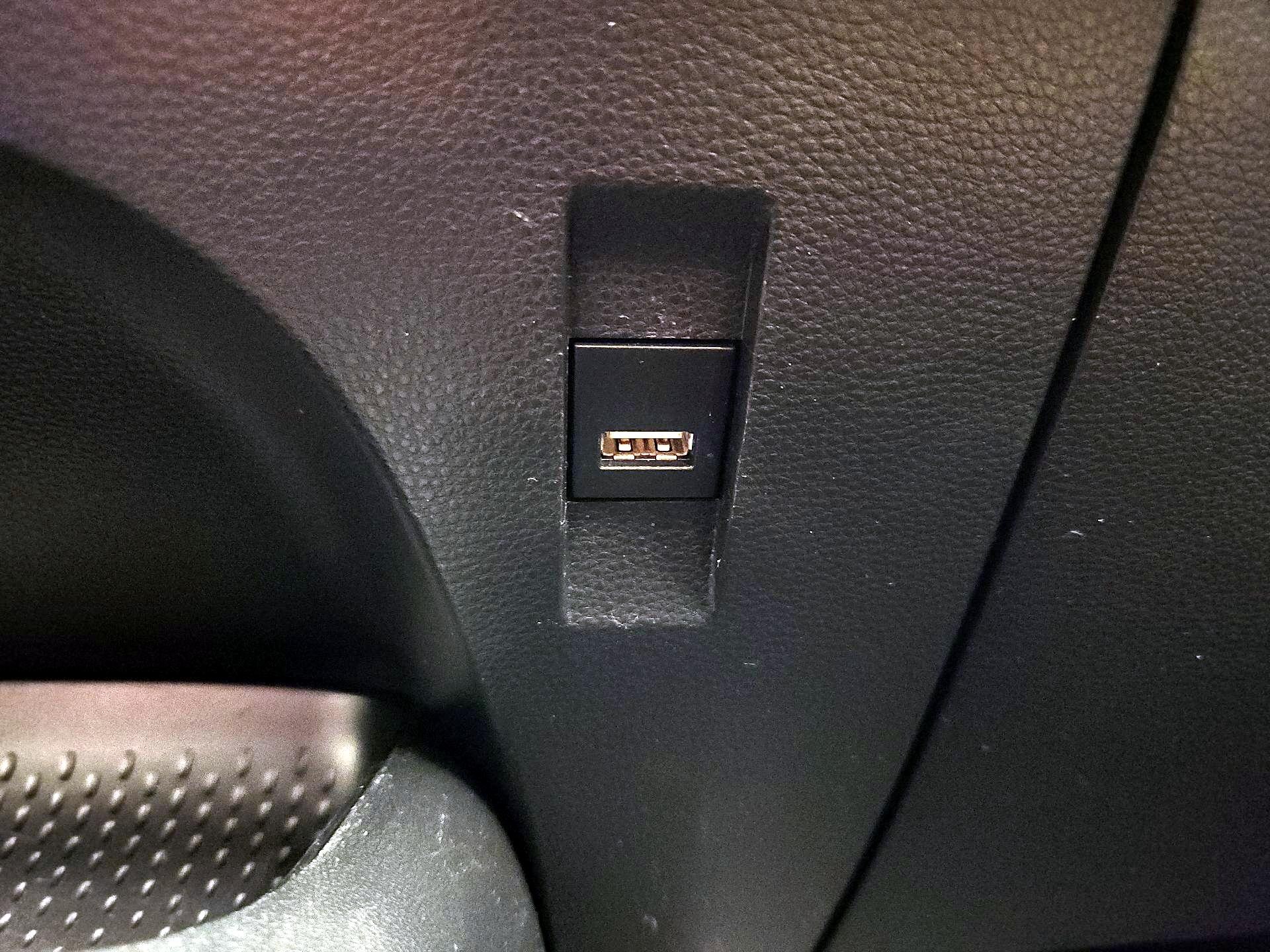 Thumbnail: 2022 Toyota Corolla - 18