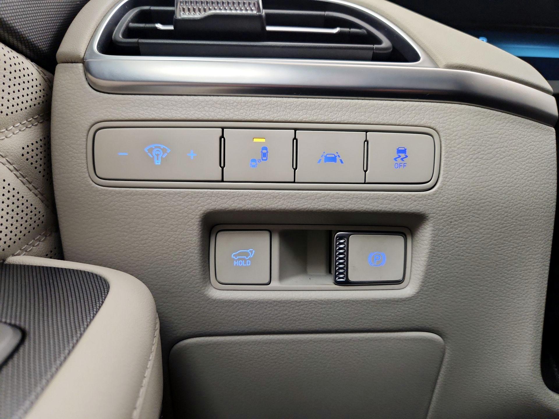 Thumbnail: 2020 Hyundai Palisade - 13