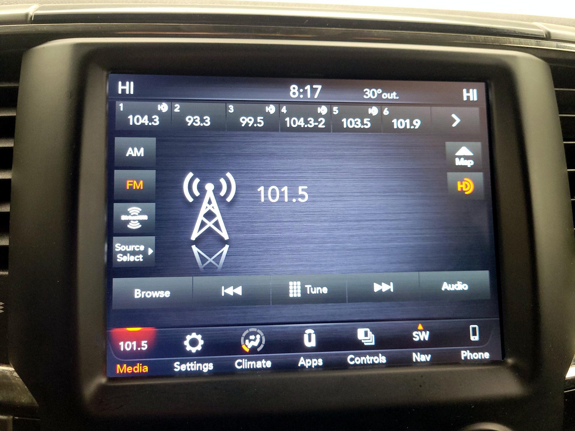 Thumbnail: 2023 RAM 1500 Classic - 16