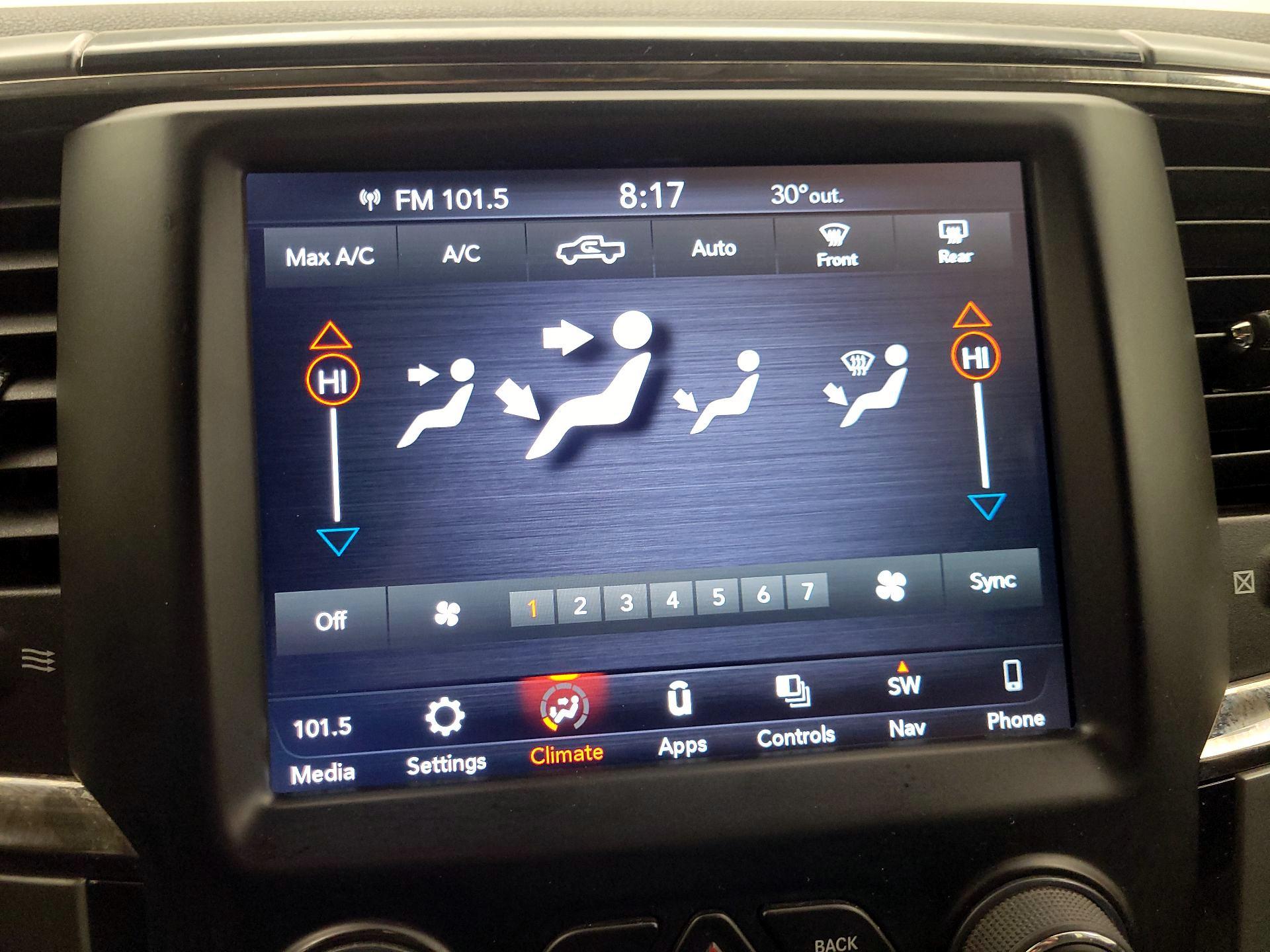 Thumbnail: 2023 RAM 1500 Classic - 17