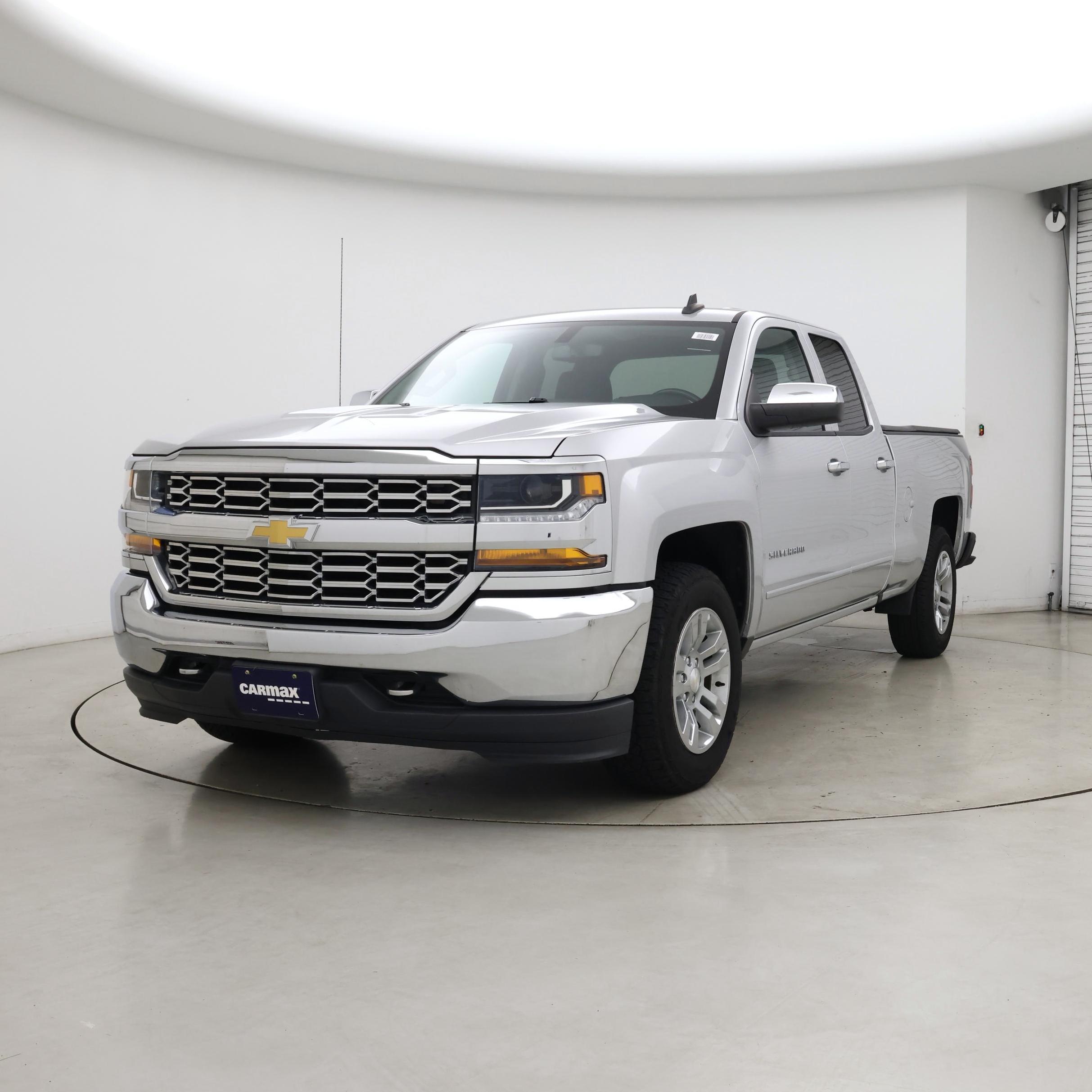 Thumbnail: 2019 Chevrolet Silverado 1500 - 4