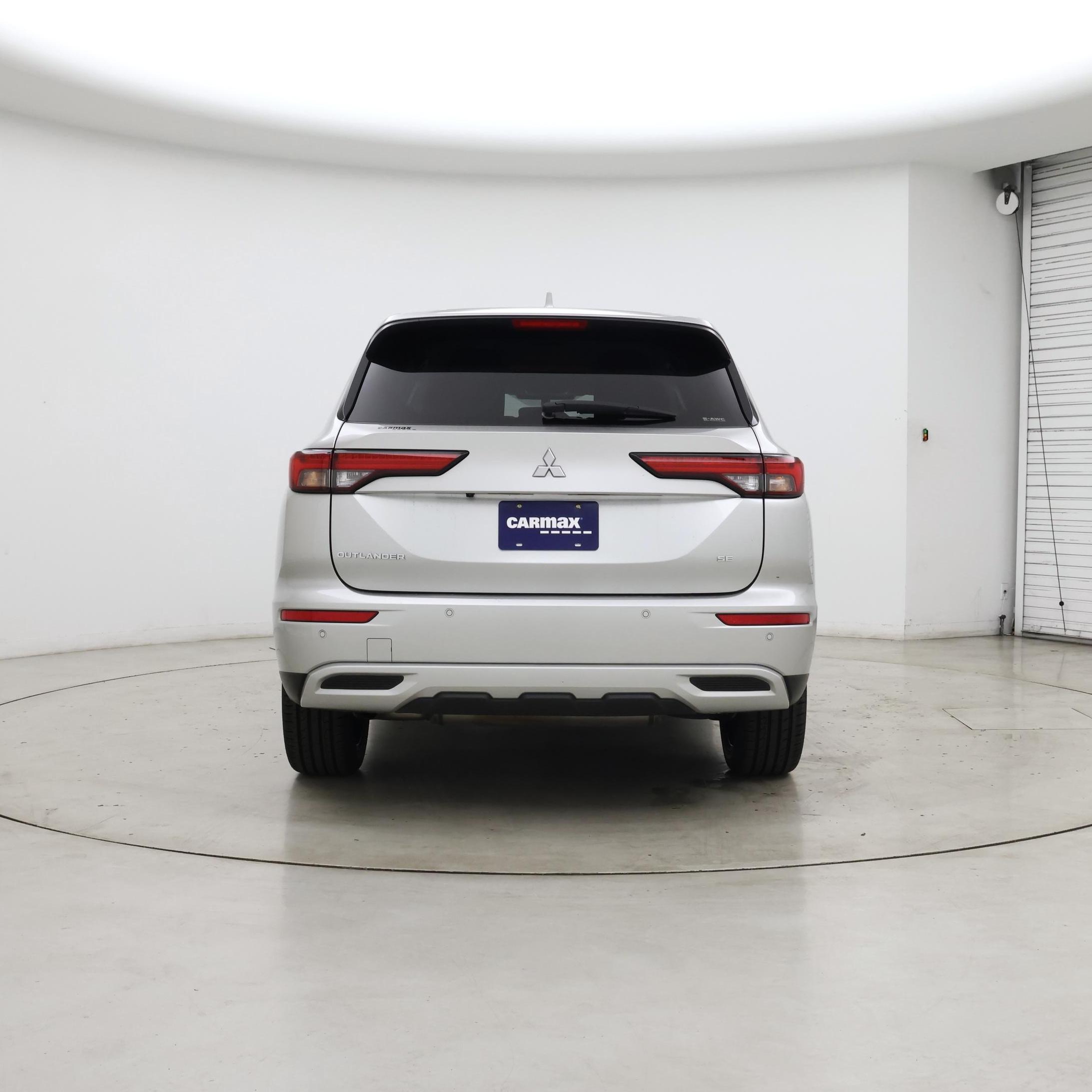 Thumbnail: 2022 Mitsubishi Outlander - 6