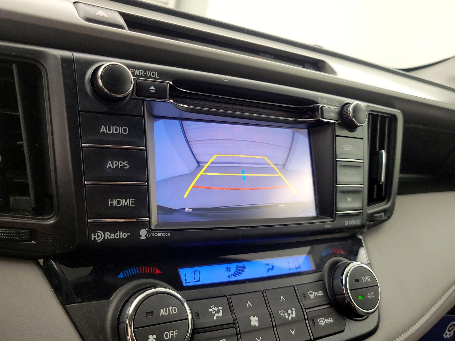 Thumbnail: 2016 Toyota RAV4 - 14