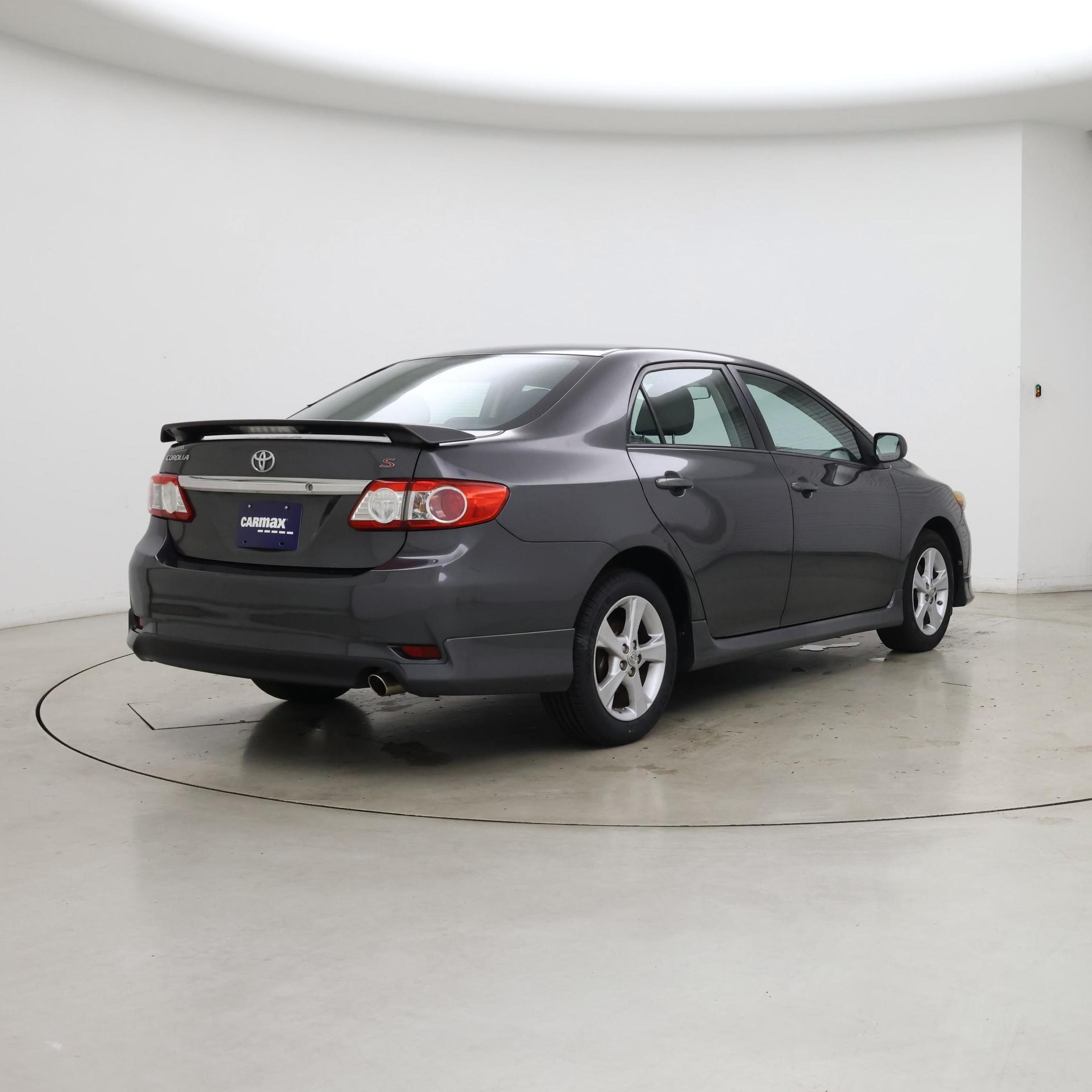 Thumbnail: 2013 Toyota Corolla - 8