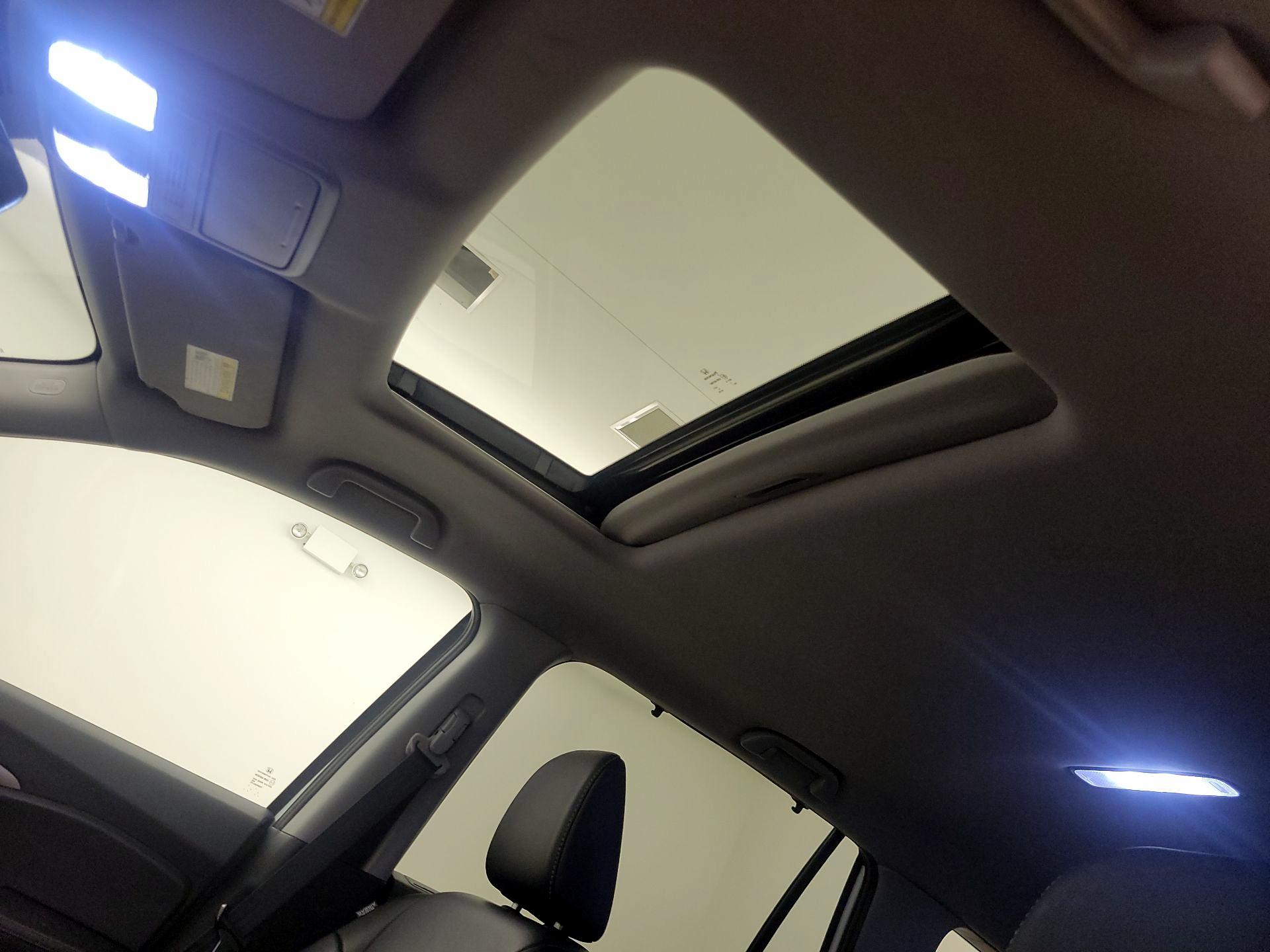 Thumbnail: 2020 Honda Pilot - 19