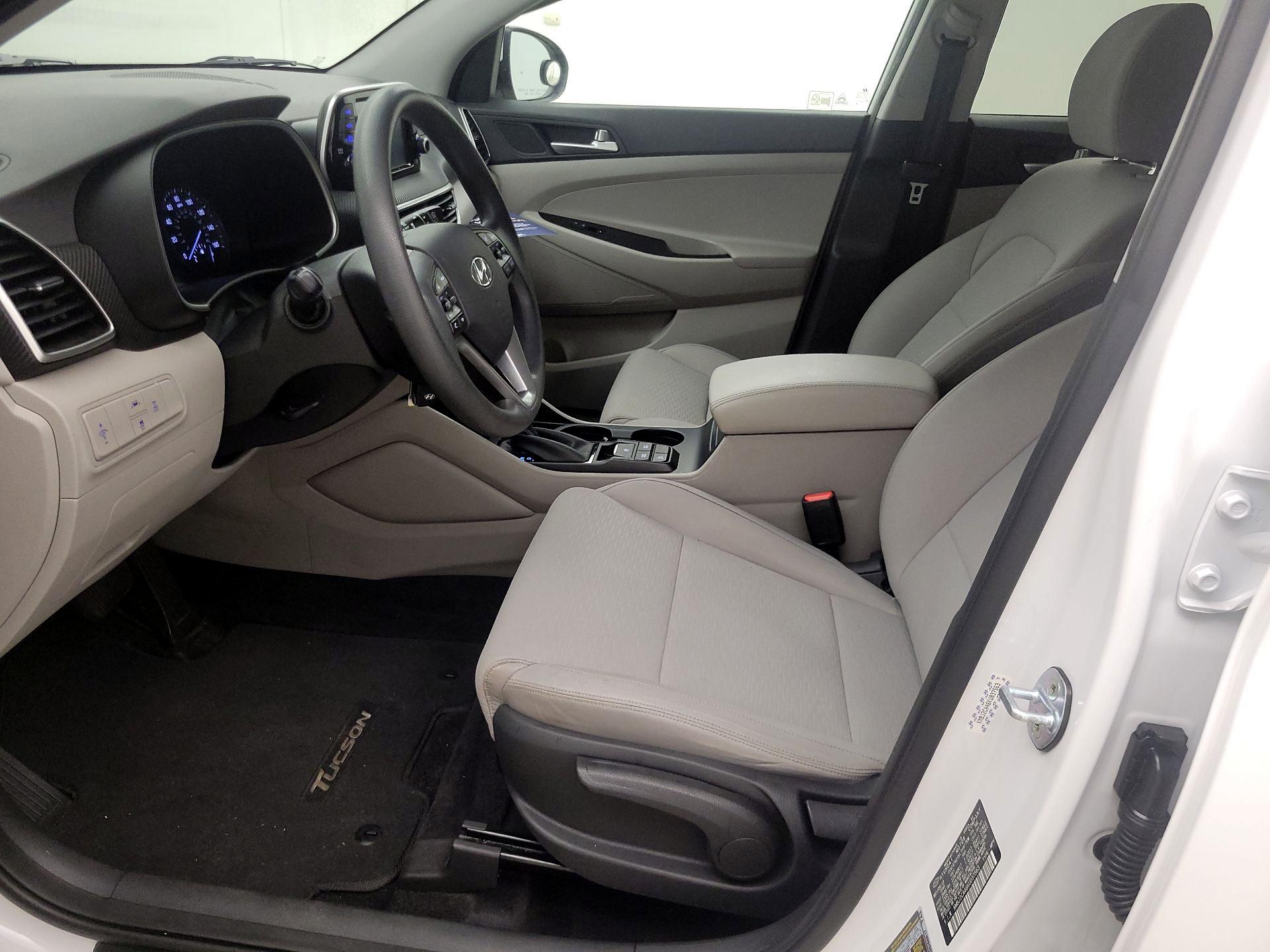 Thumbnail: 2019 Hyundai Tucson - 11