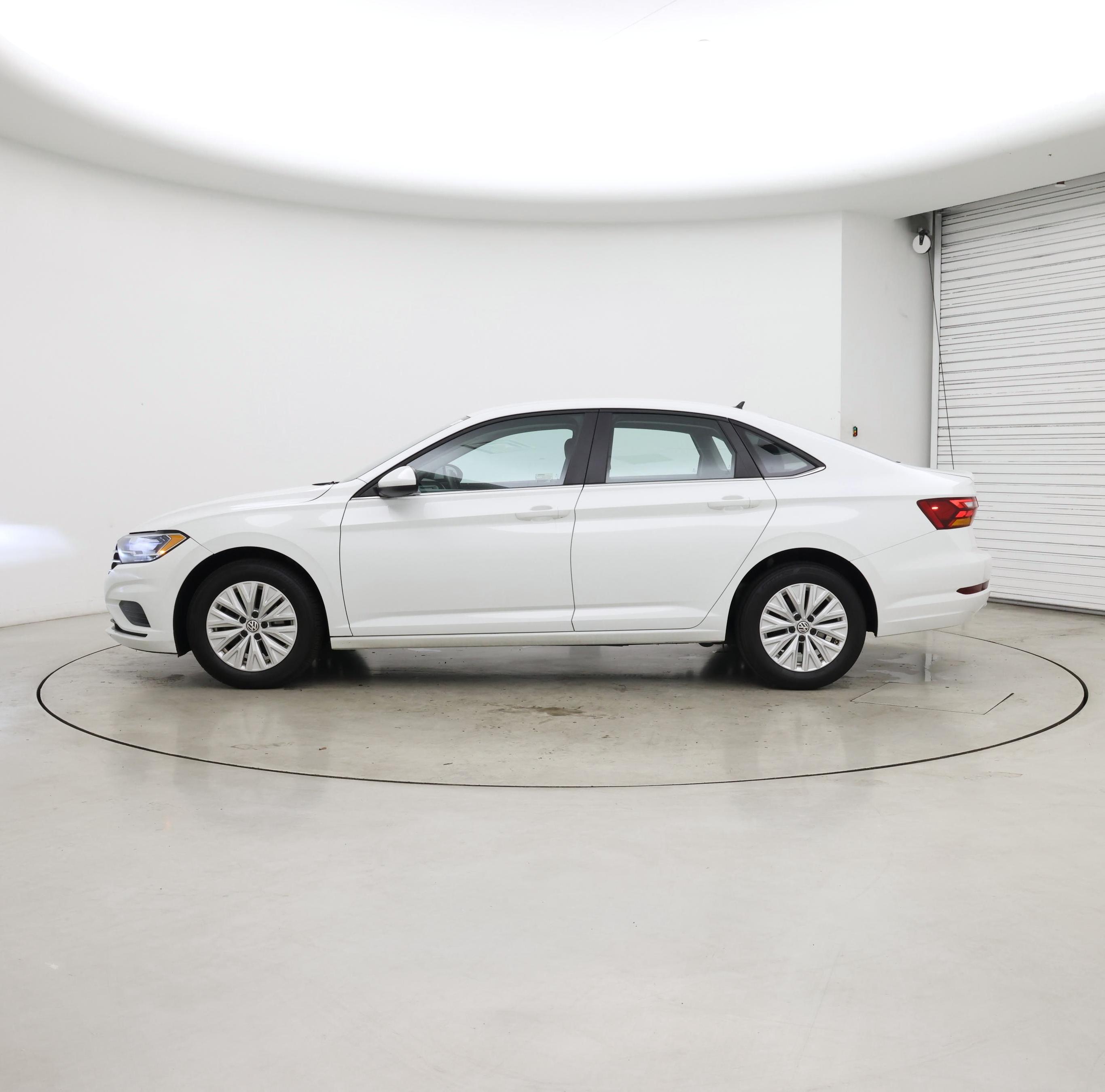 Thumbnail: 2019 Volkswagen Jetta - 3