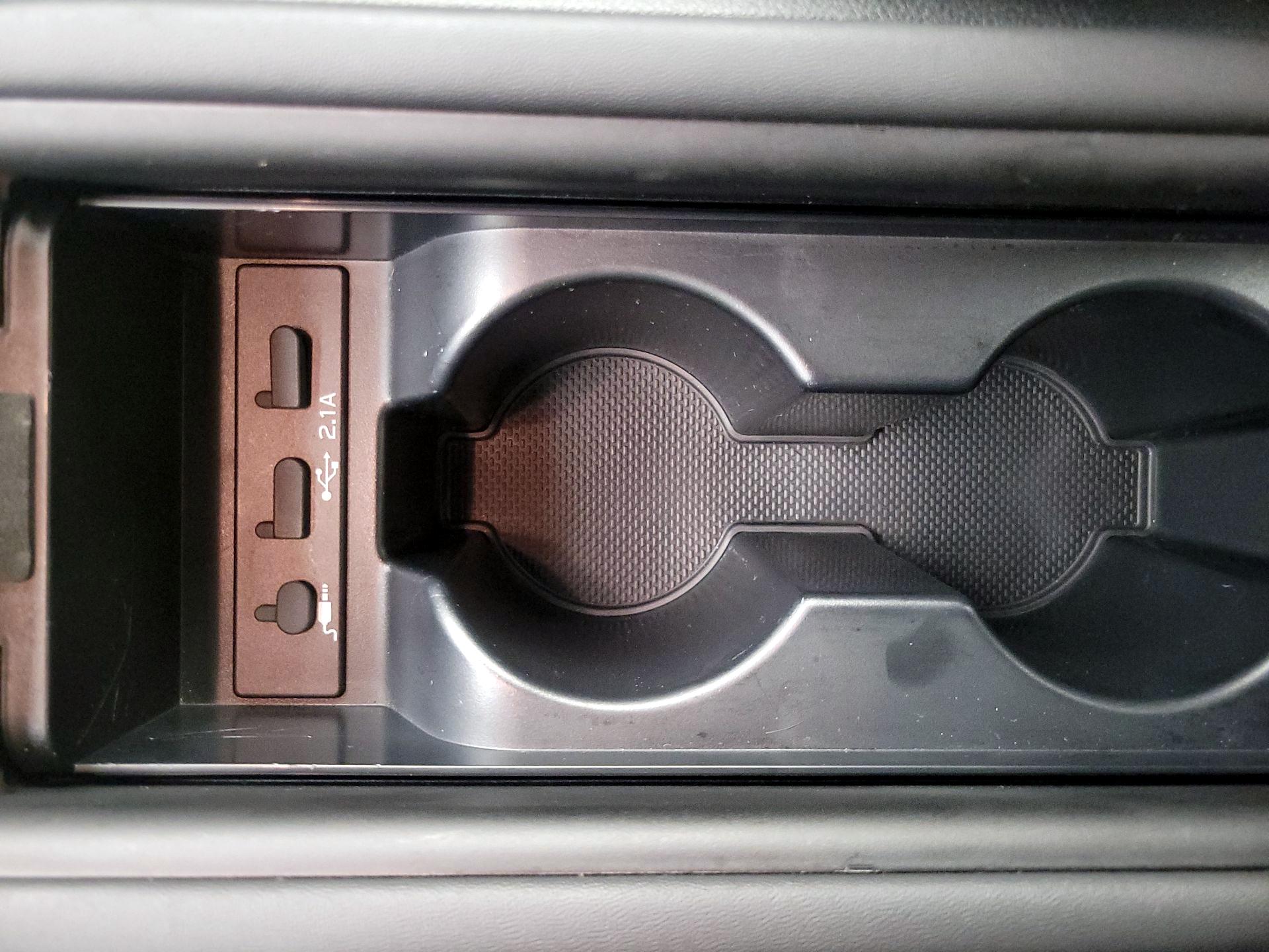 Thumbnail: 2024 Toyota GR86 - 18