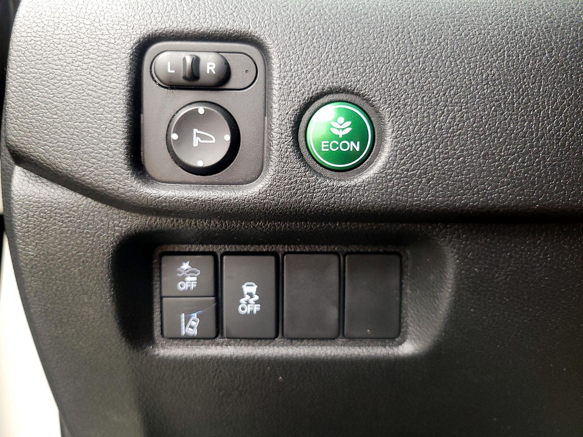 Thumbnail: 2019 Honda Passport - 13