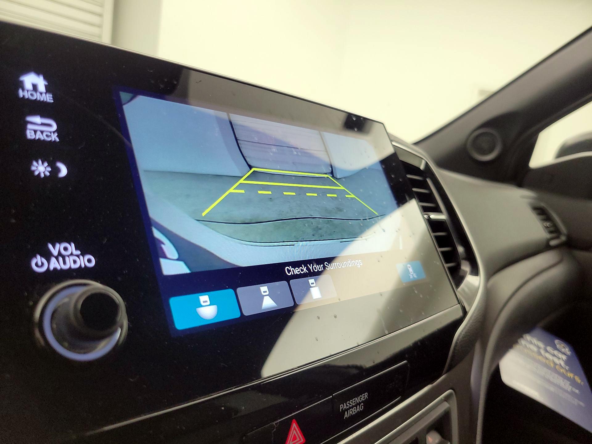 Thumbnail: 2019 Honda Passport - 14