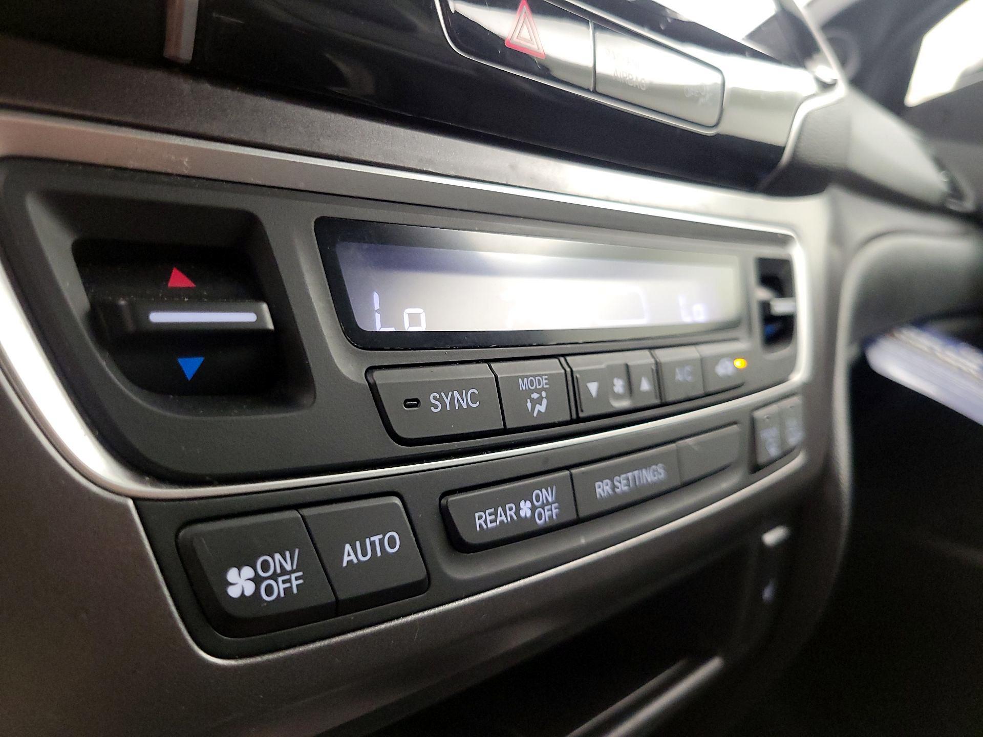 Thumbnail: 2019 Honda Passport - 16