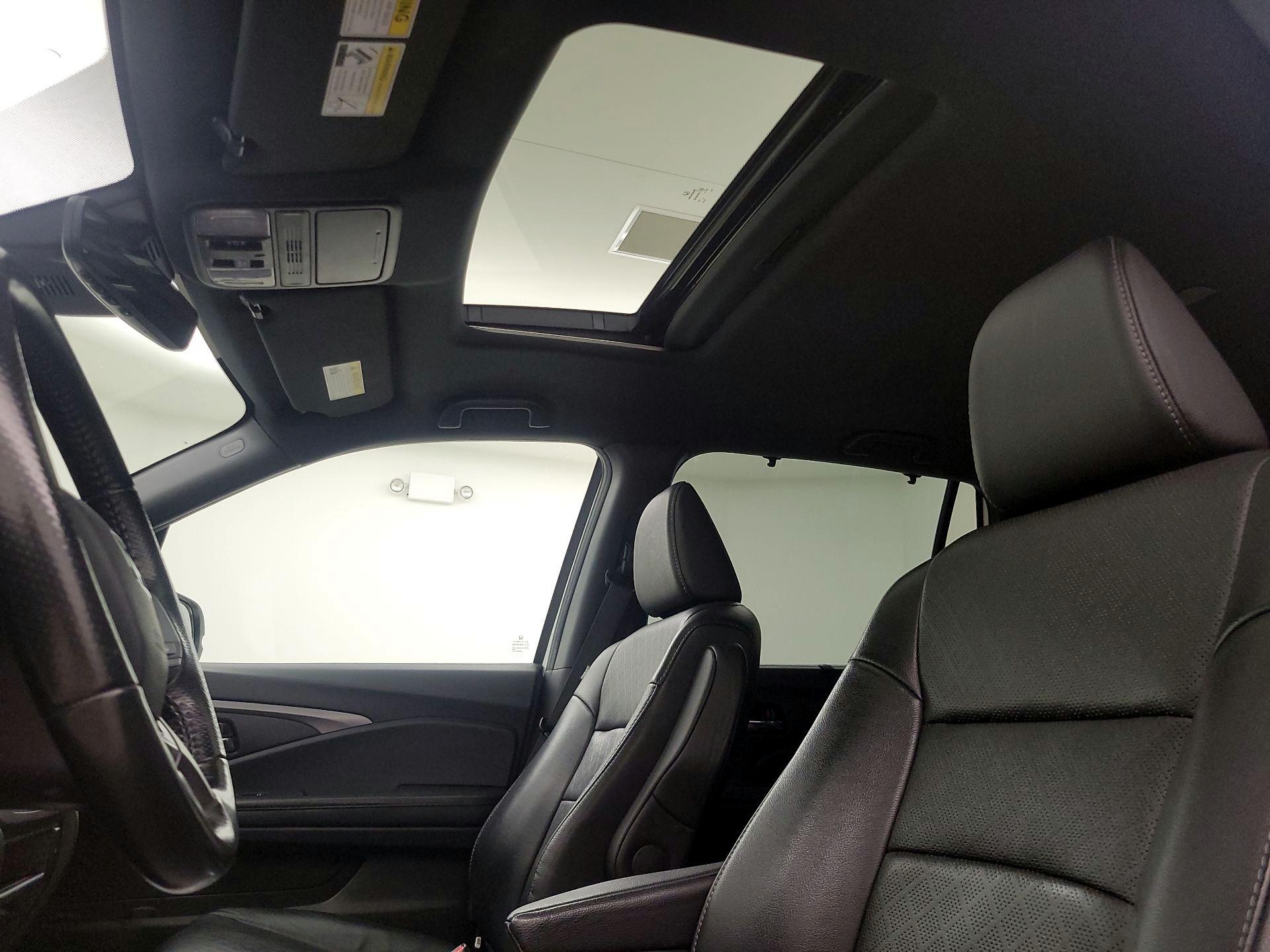 Thumbnail: 2019 Honda Passport - 19