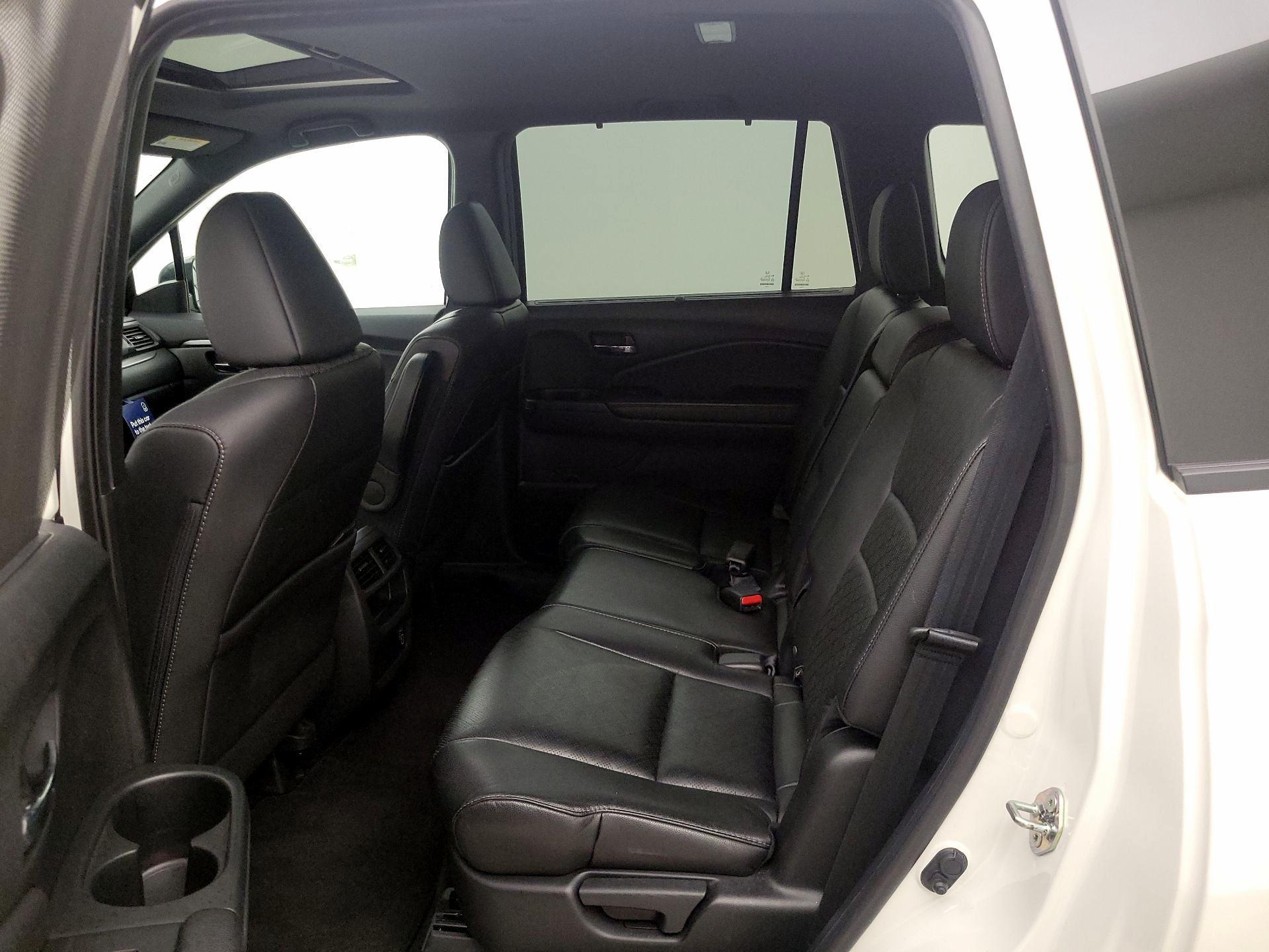 Thumbnail: 2019 Honda Passport - 20