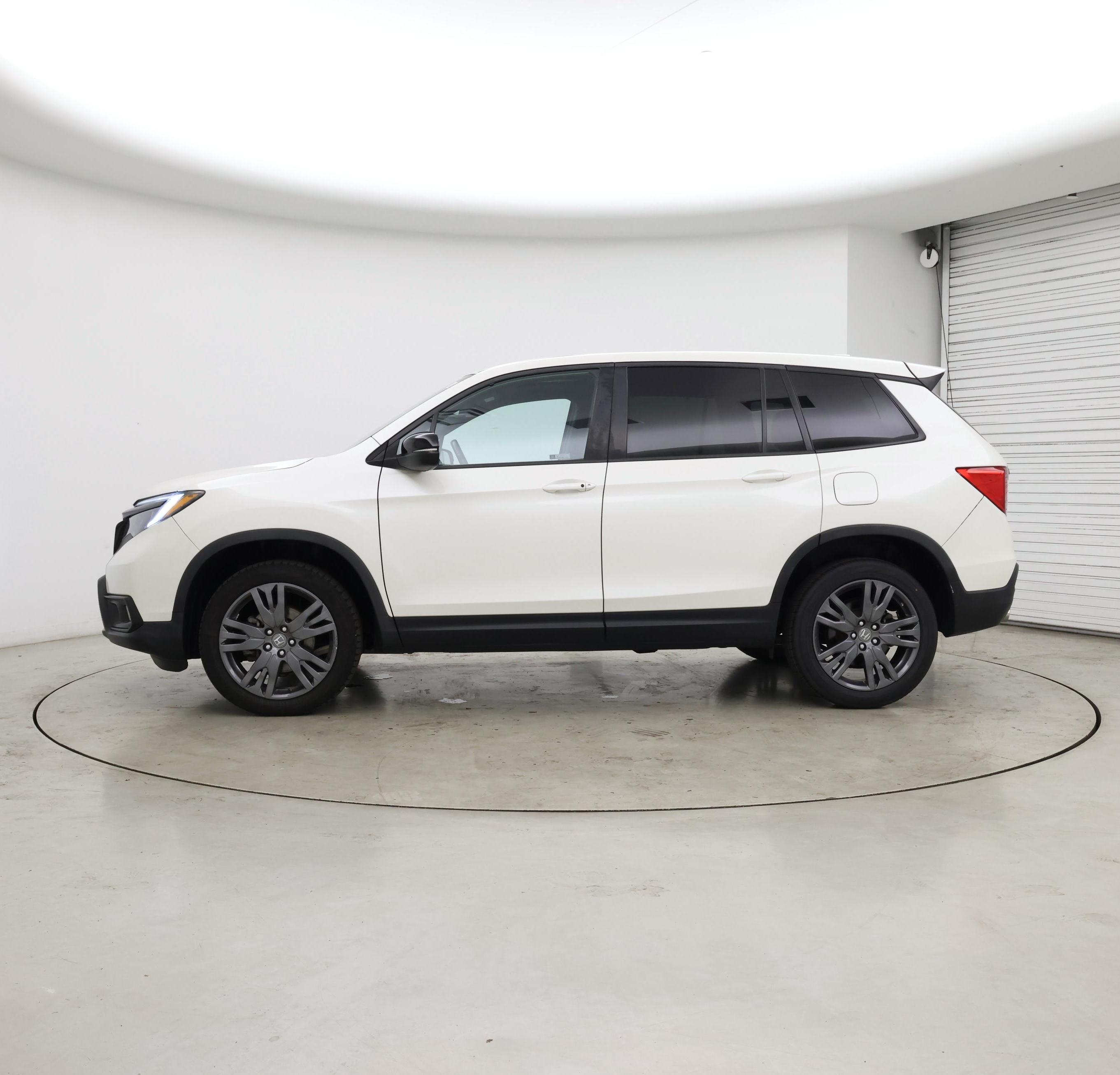 Thumbnail: 2019 Honda Passport - 3