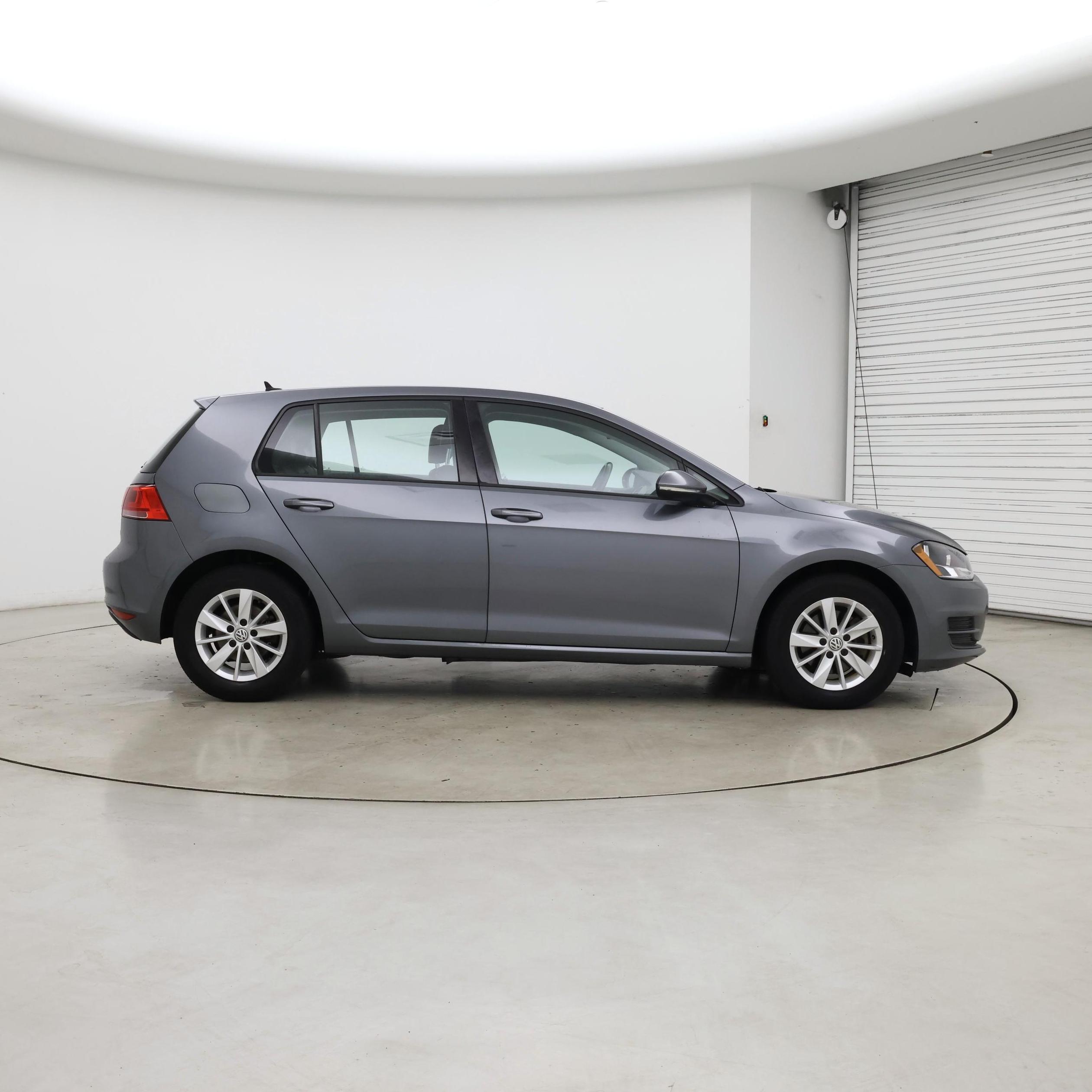 Thumbnail: 2015 Volkswagen Golf - 7