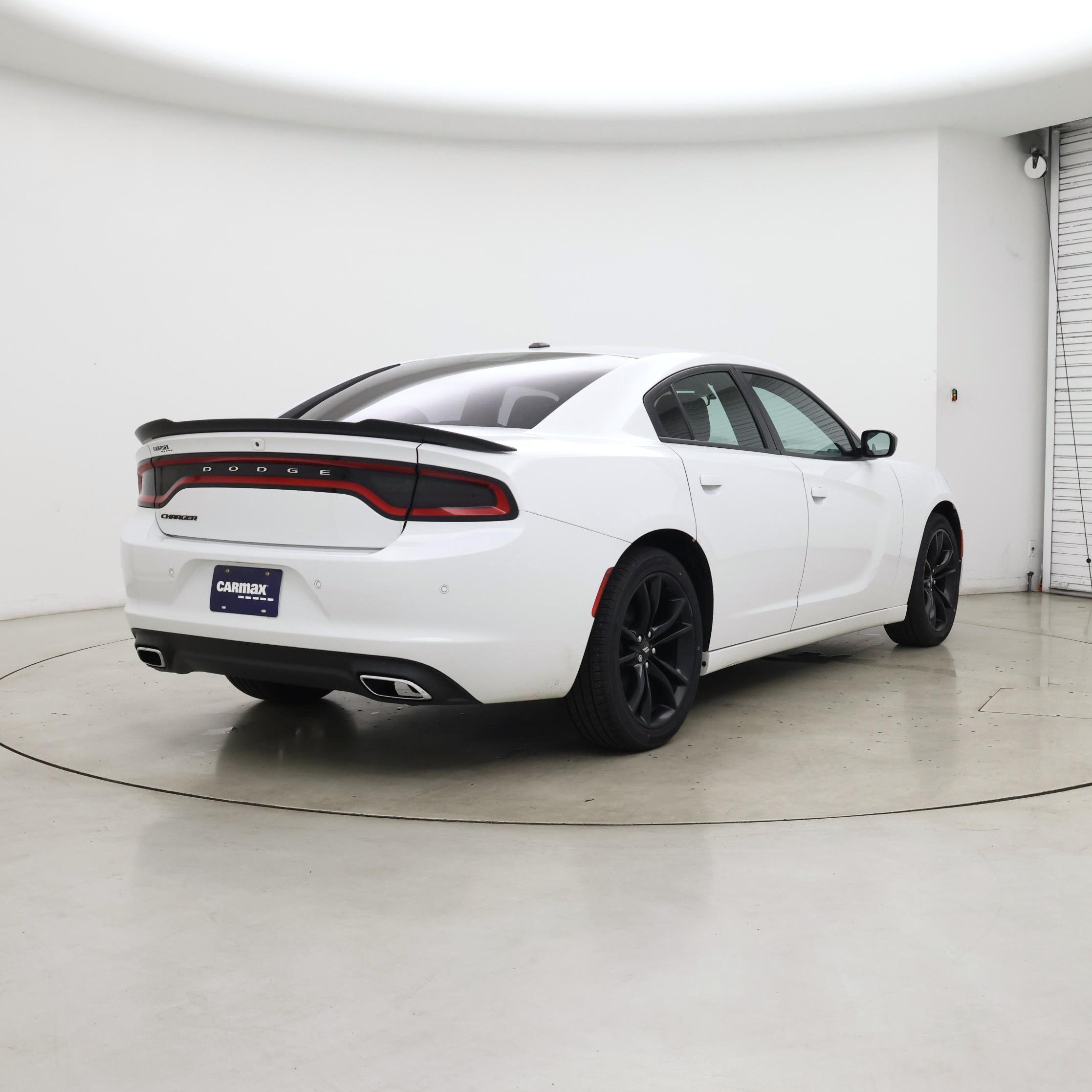 Thumbnail: 2018 Dodge Charger - 8