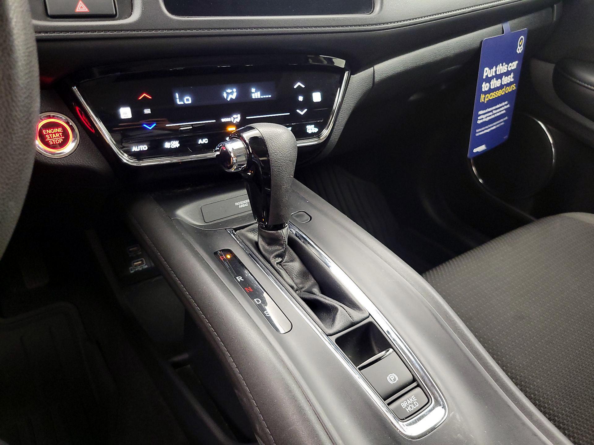 Thumbnail: 2020 Honda HR-V - 17