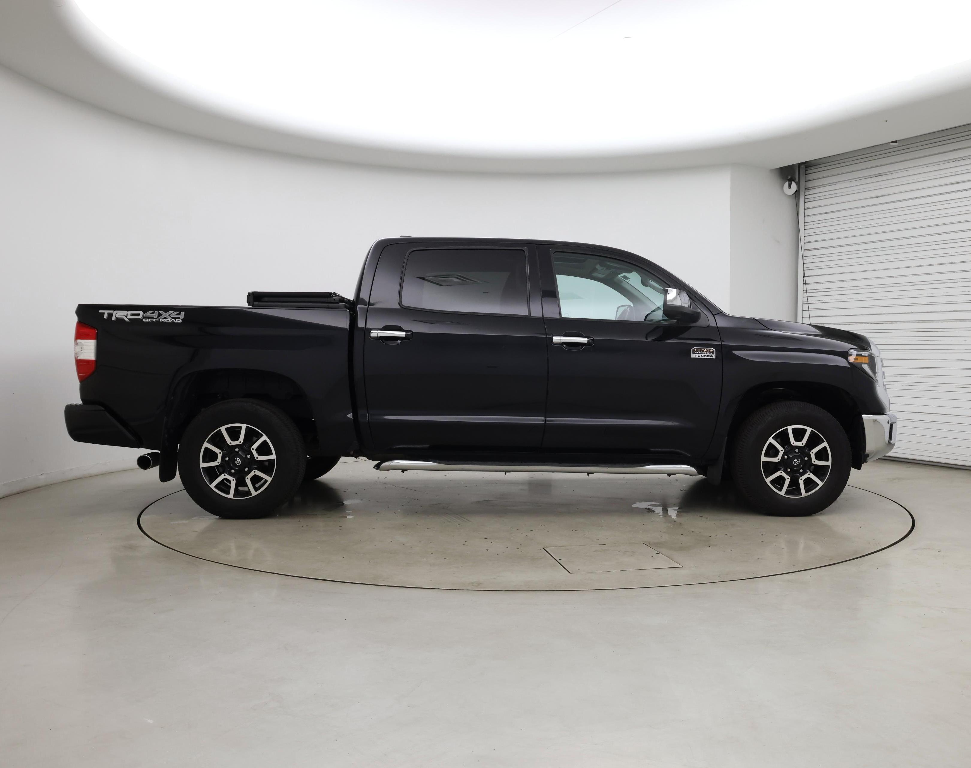 Thumbnail: 2021 Toyota Tundra - 7