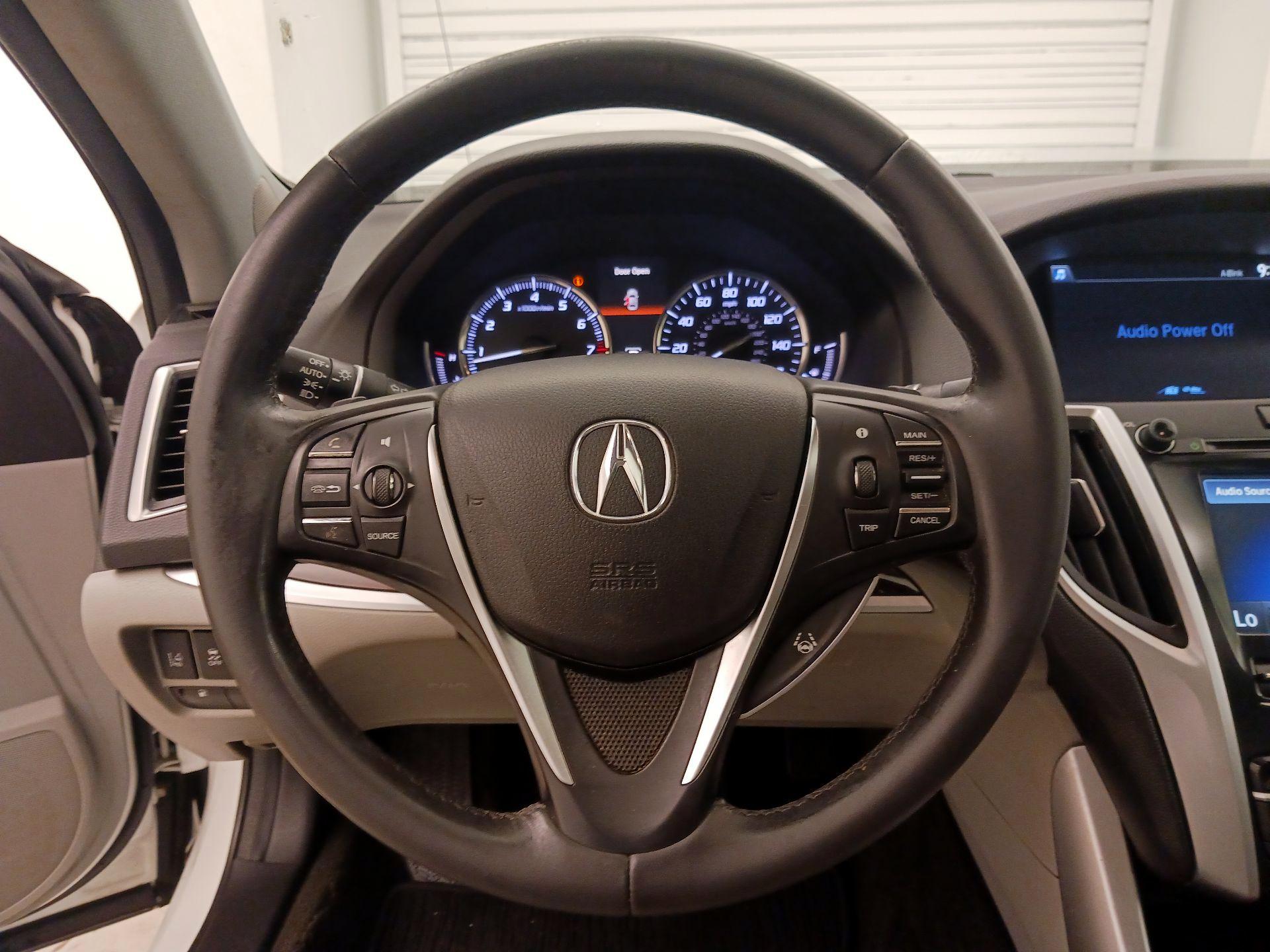 Thumbnail: 2015 Acura TLX - 10