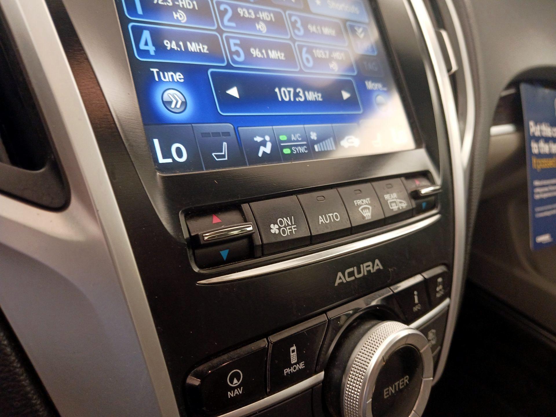 Thumbnail: 2015 Acura TLX - 16