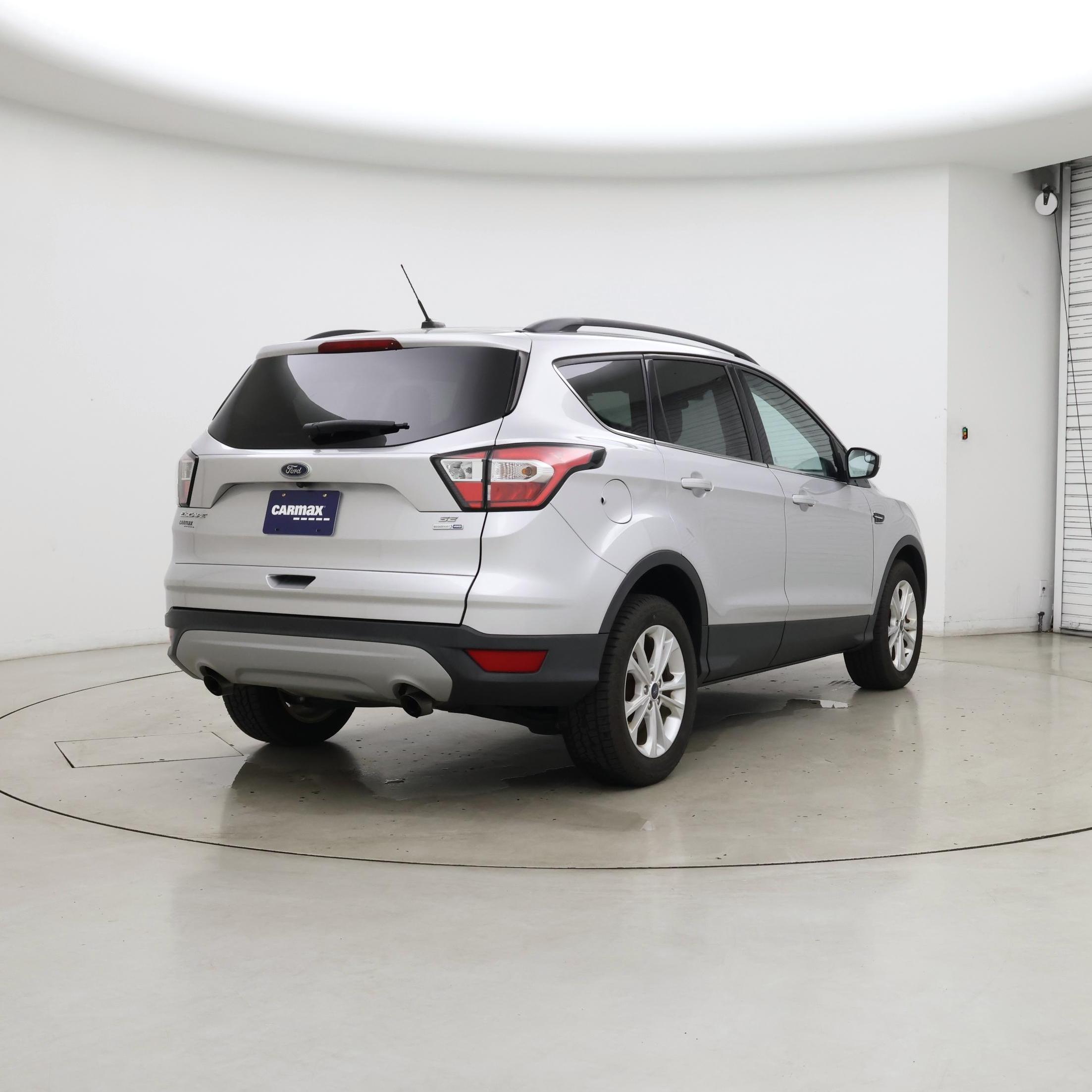 Thumbnail: 2018 Ford Escape - 8