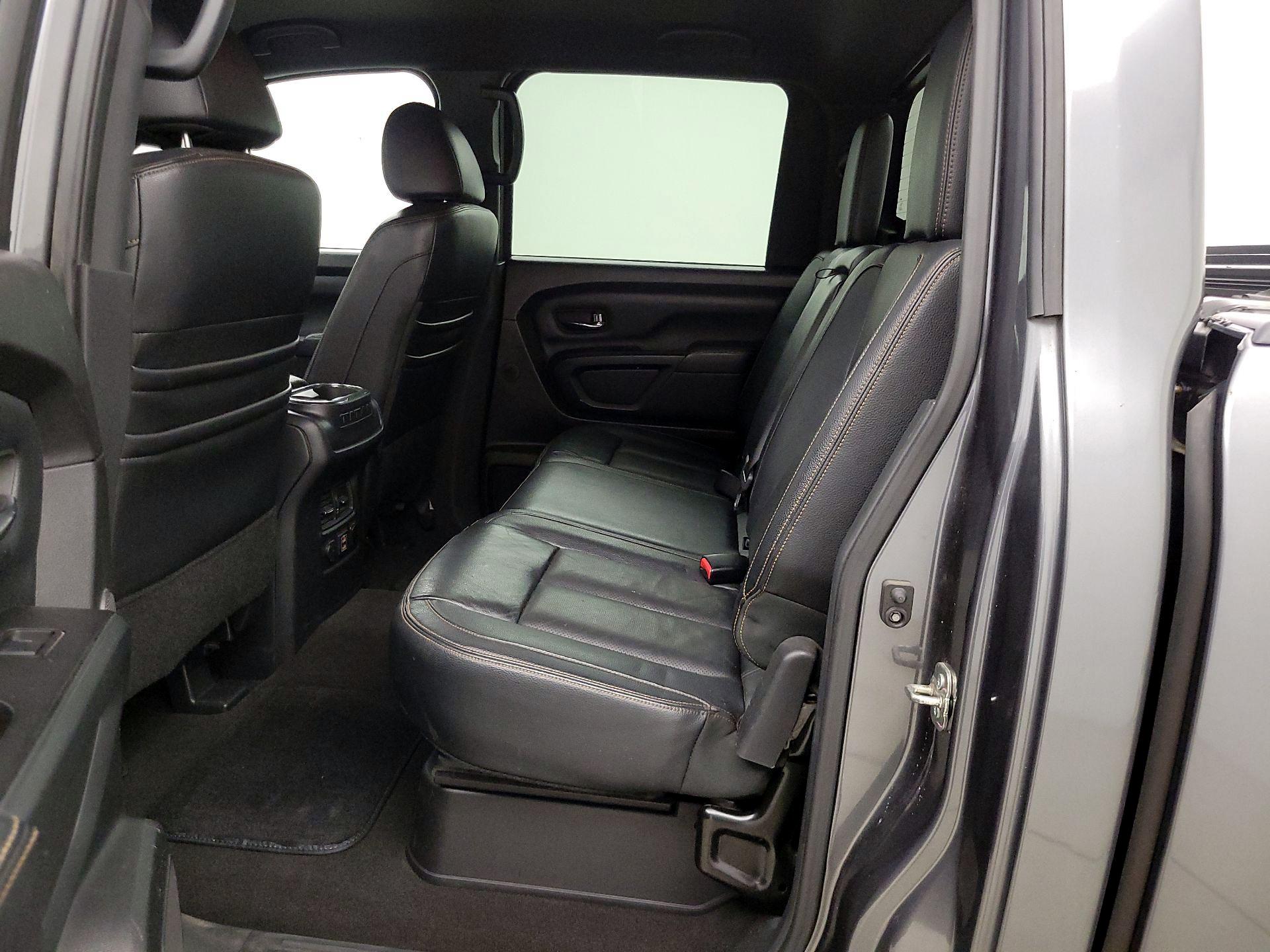 Thumbnail: 2019 Nissan Titan - 20