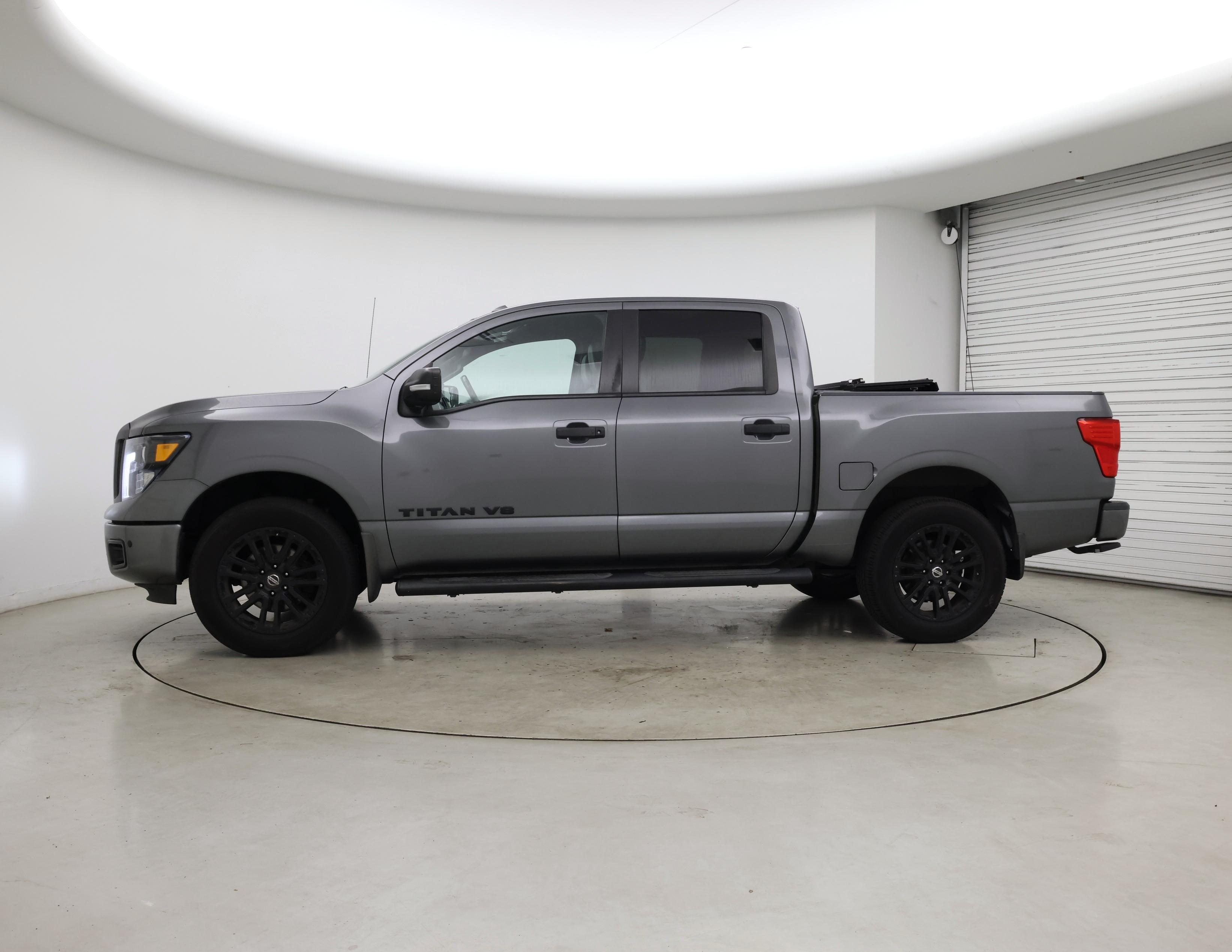 Thumbnail: 2019 Nissan Titan - 3