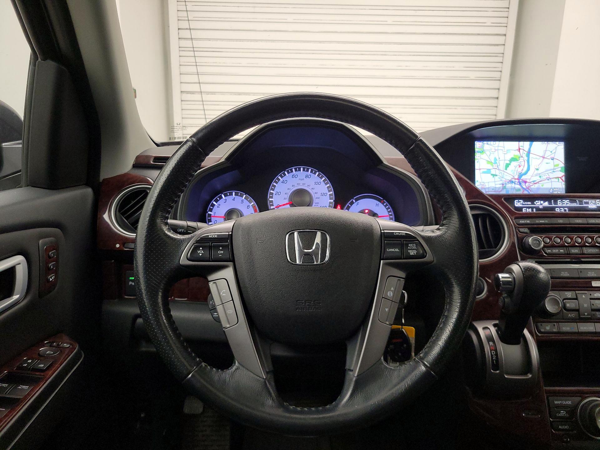 Thumbnail: 2014 Honda Pilot - 10