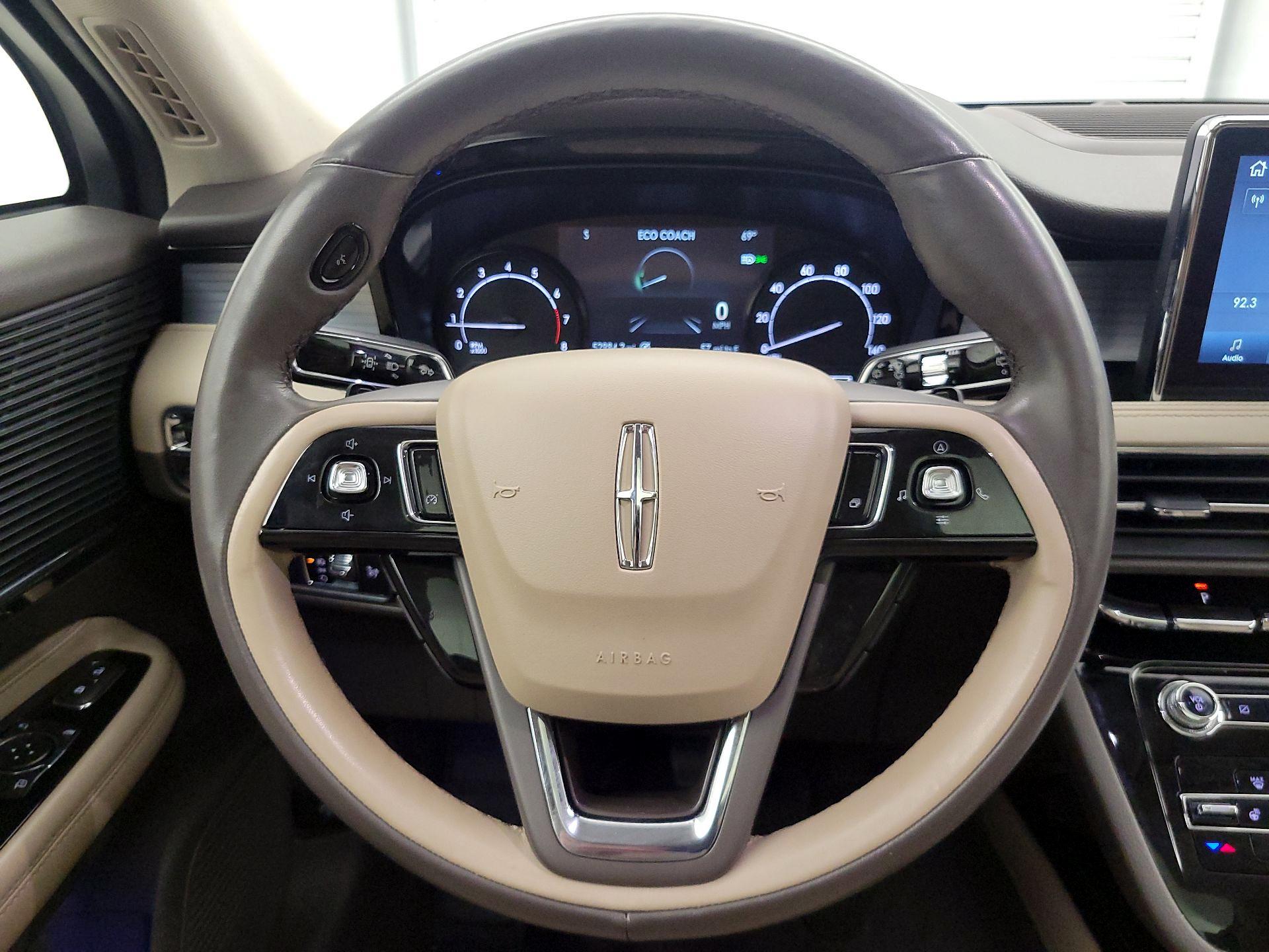 Thumbnail: 2021 Lincoln Corsair - 10