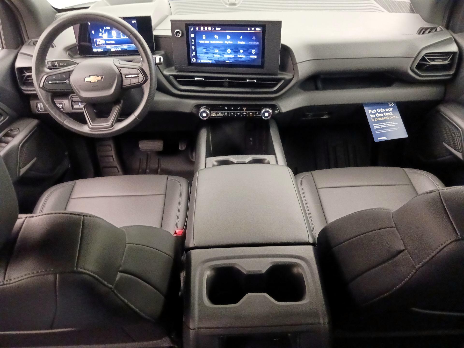 Thumbnail: 2024 Chevrolet Silverado EV - 9