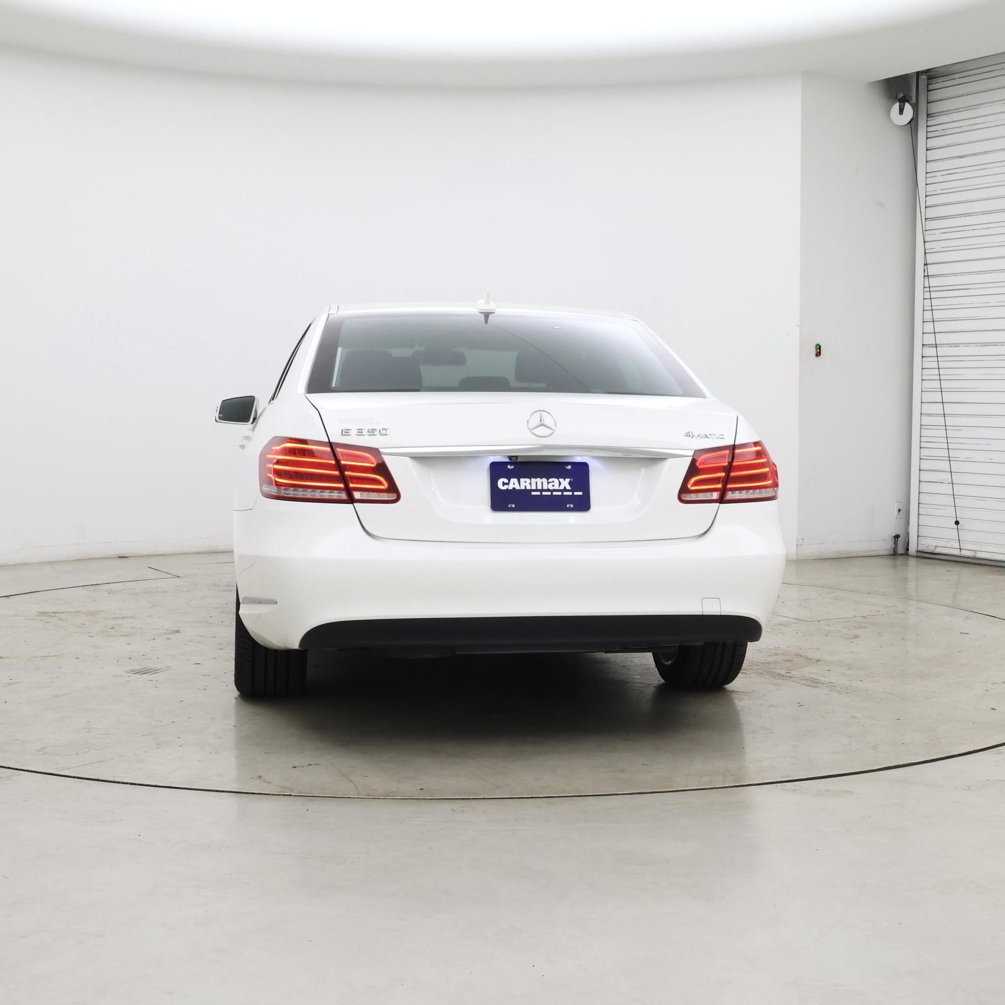 Thumbnail: 2016 Mercedes-Benz E-Class - 6