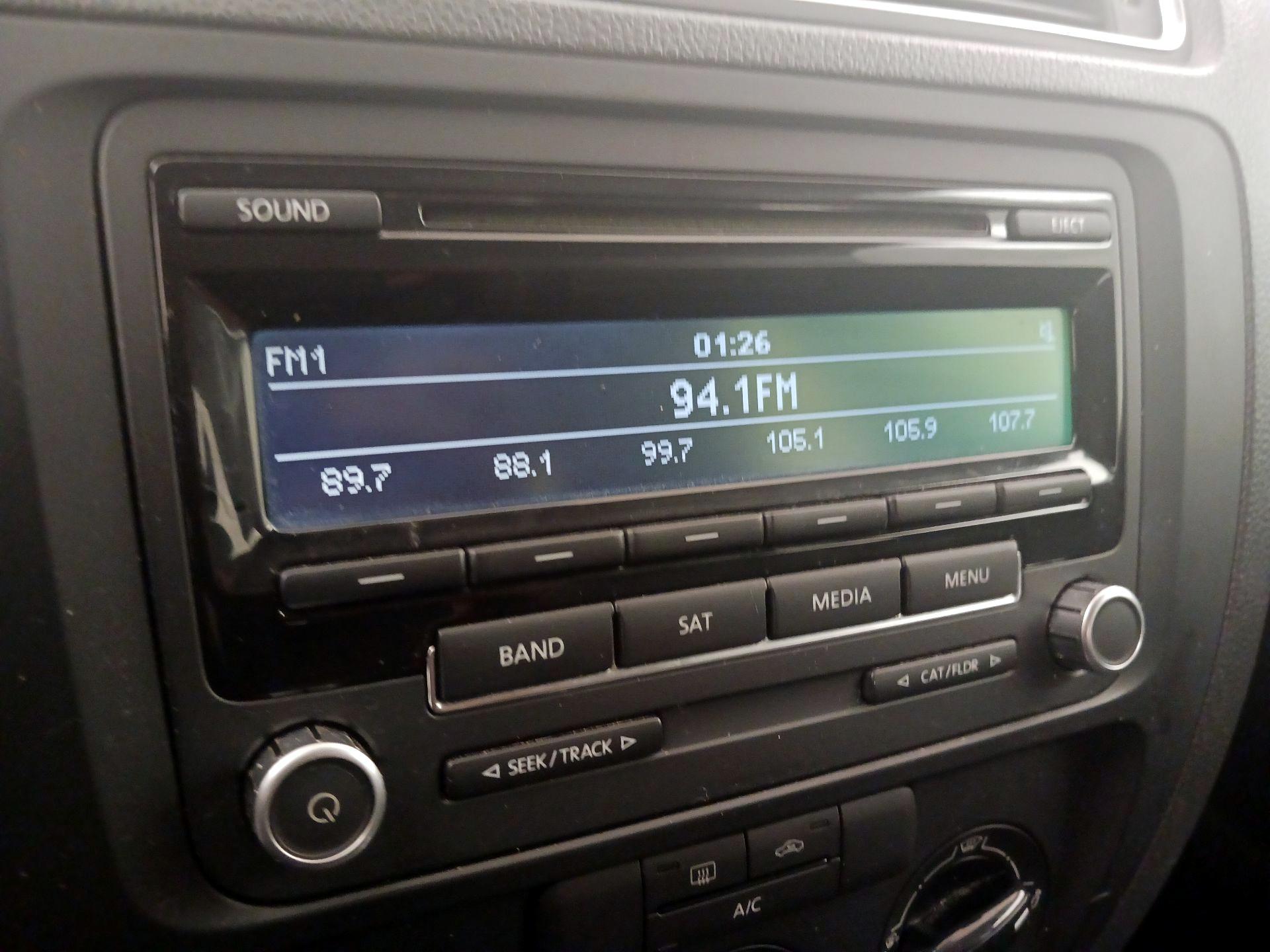 Thumbnail: 2014 Volkswagen Jetta - 14
