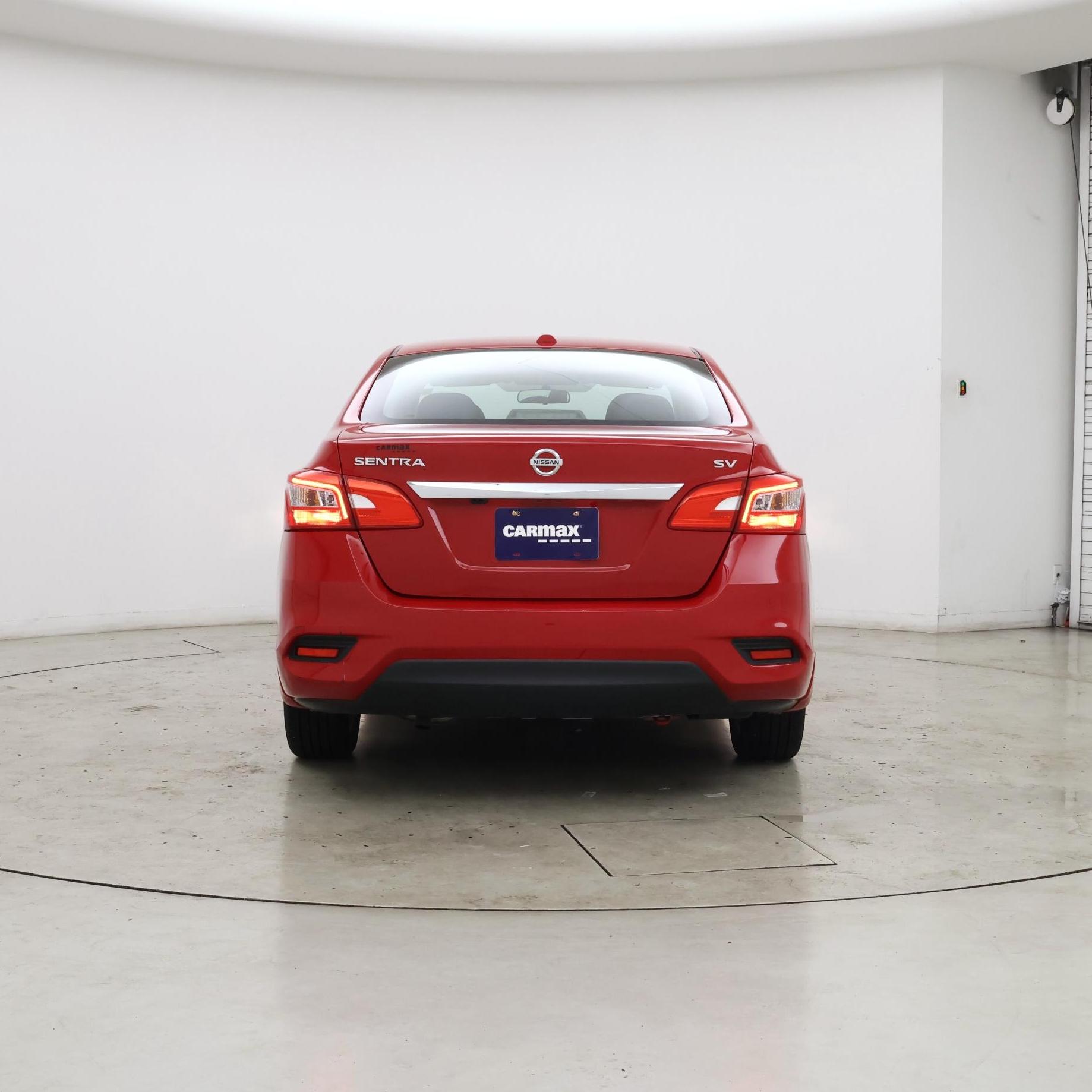 Thumbnail: 2019 Nissan Sentra - 6