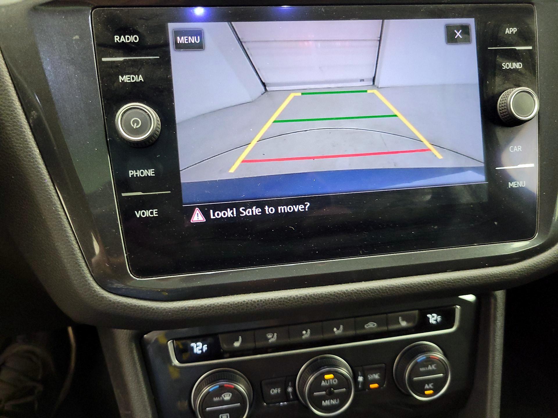 Thumbnail: 2019 Volkswagen Tiguan - 14
