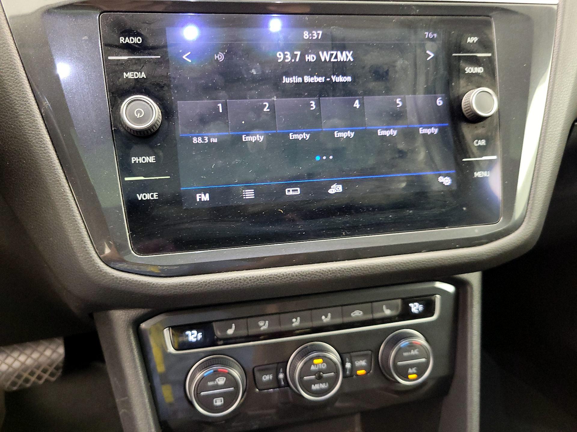 Thumbnail: 2019 Volkswagen Tiguan - 15
