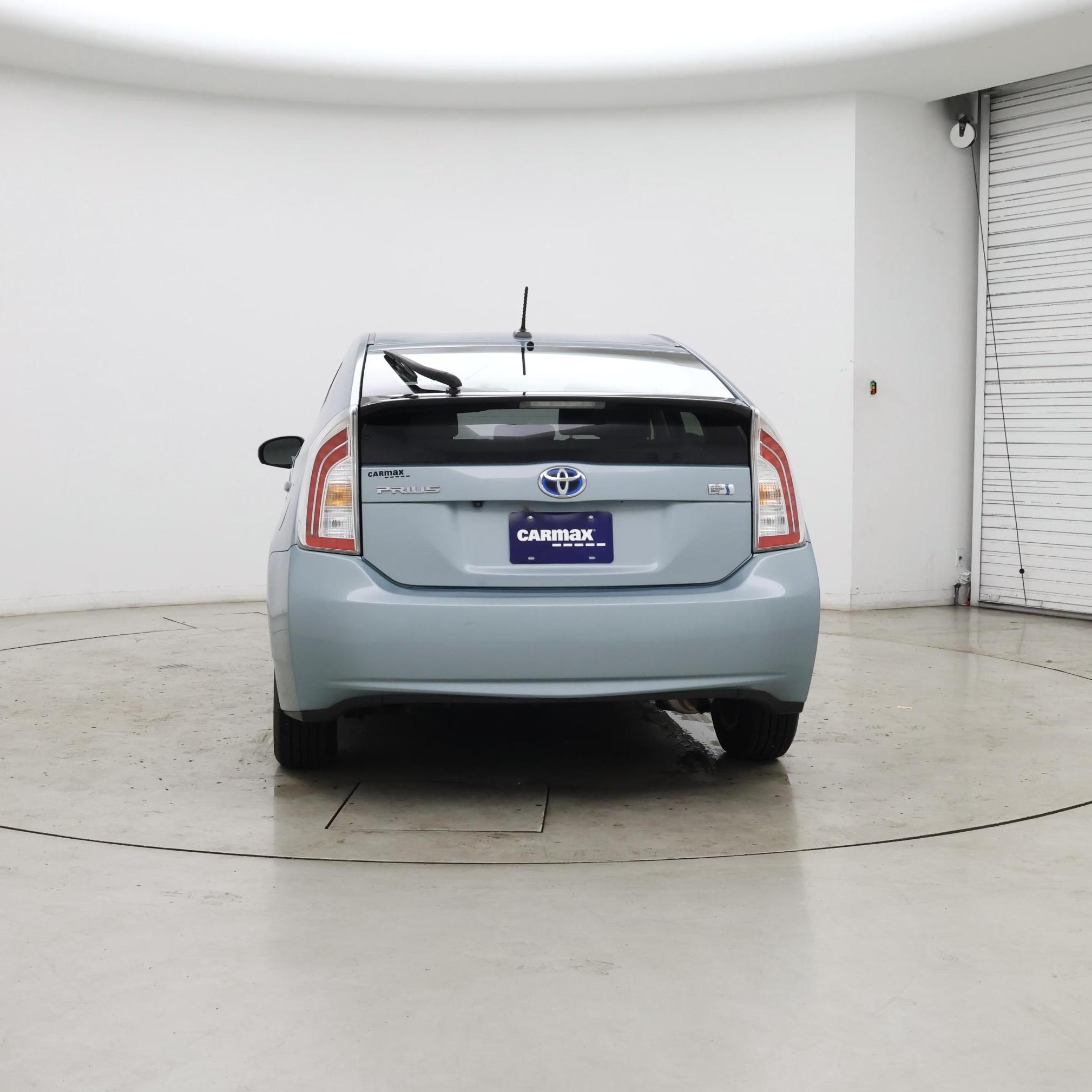 Thumbnail: 2014 Toyota Prius - 6