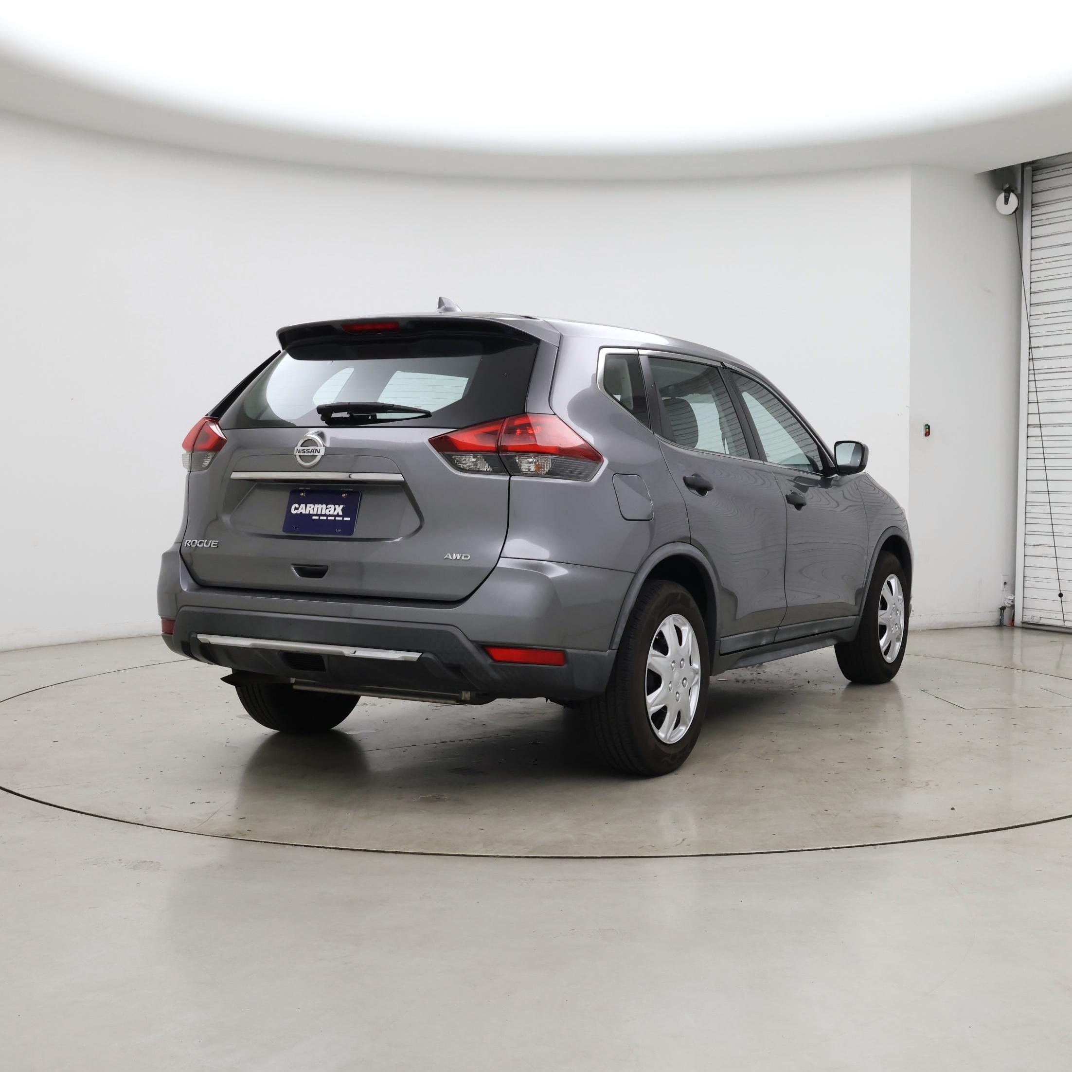Thumbnail: 2018 Nissan Rogue - 8