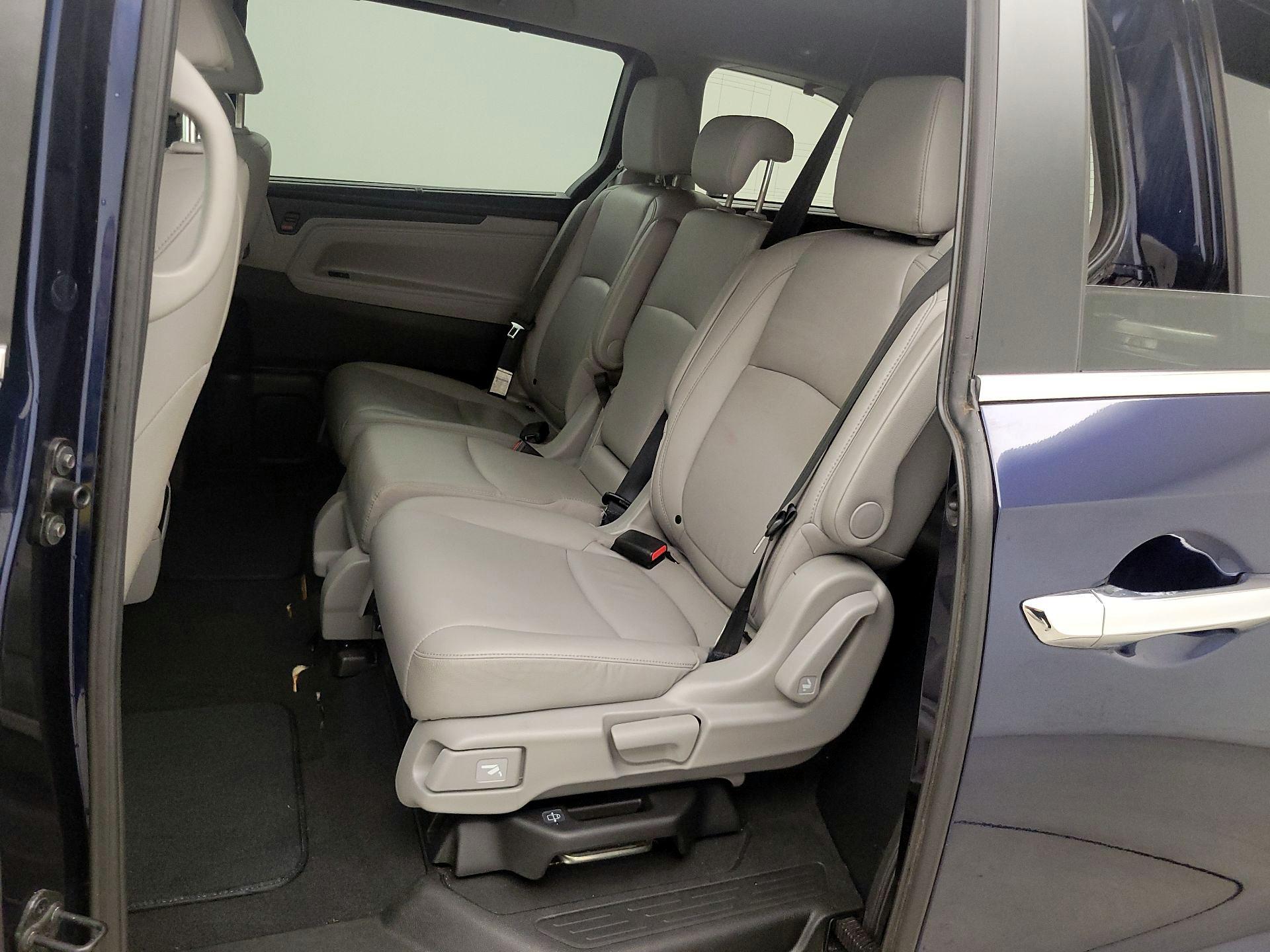 Thumbnail: 2020 Honda Odyssey - 20