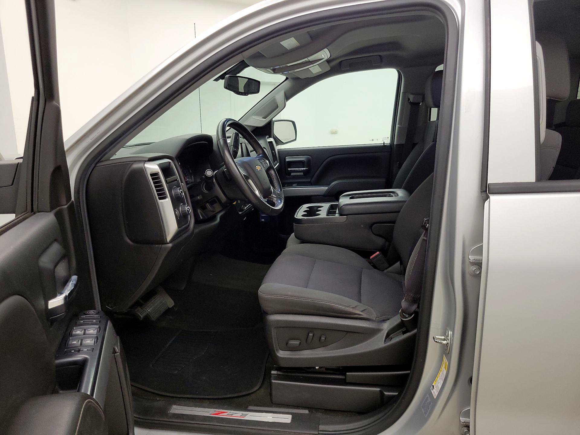 Thumbnail: 2017 Chevrolet Silverado 1500 - 11