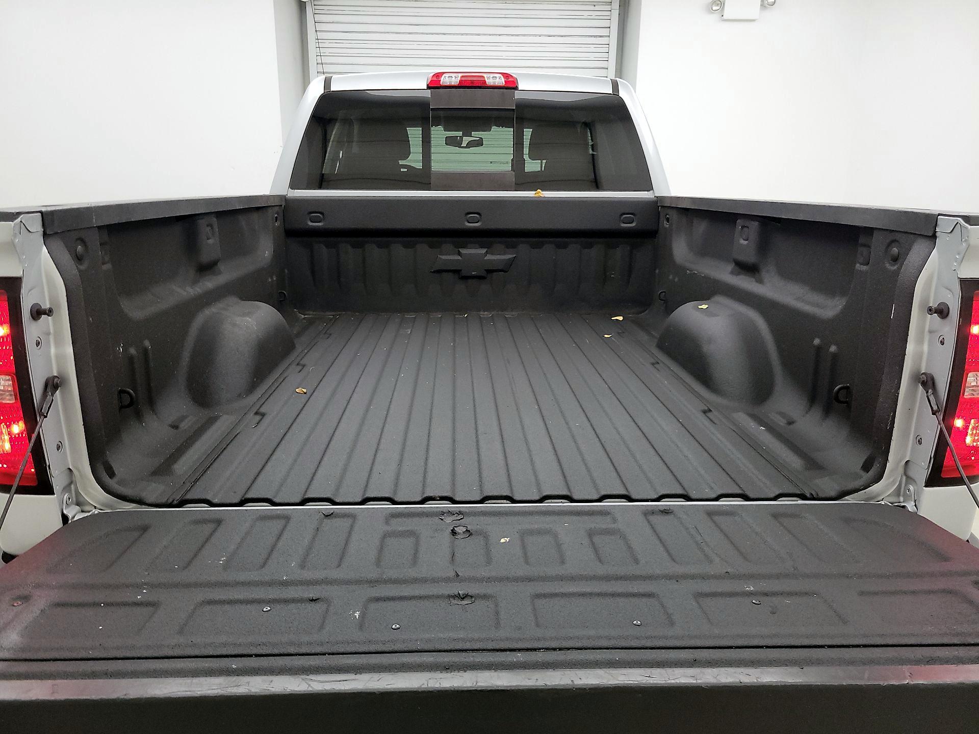 Thumbnail: 2017 Chevrolet Silverado 1500 - 20