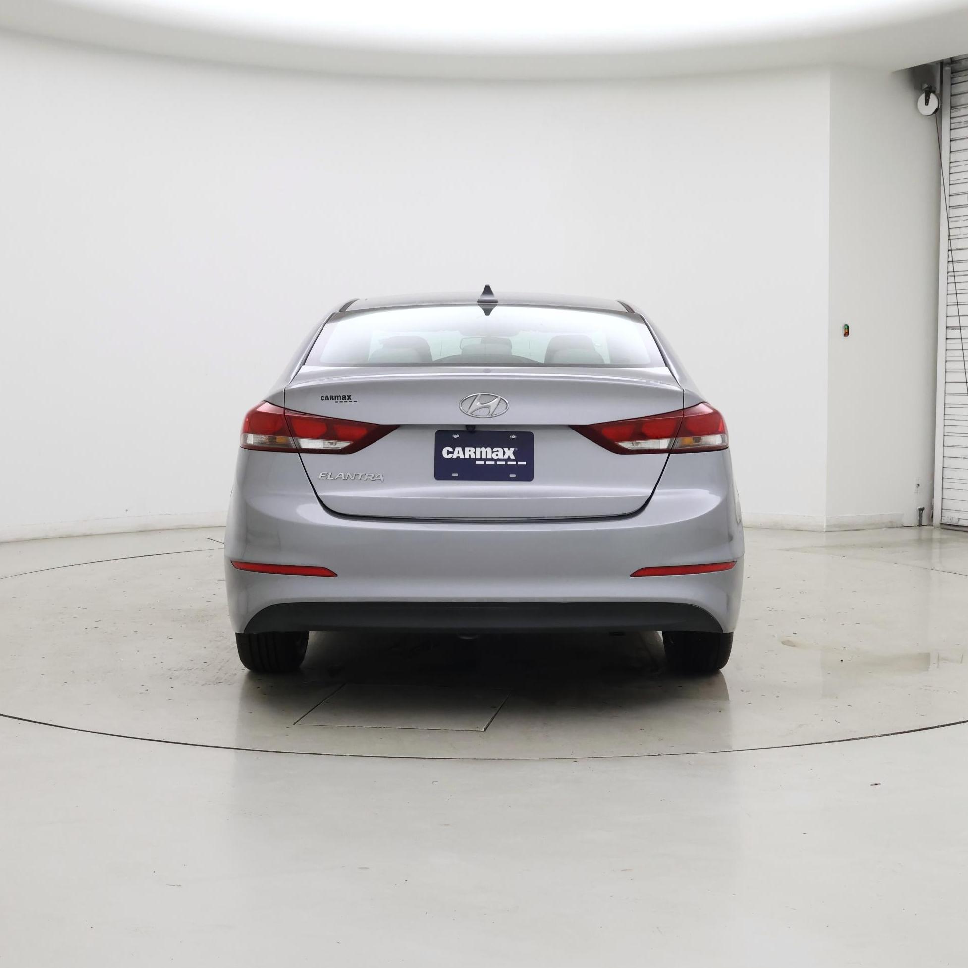 Thumbnail: 2017 Hyundai Elantra - 6