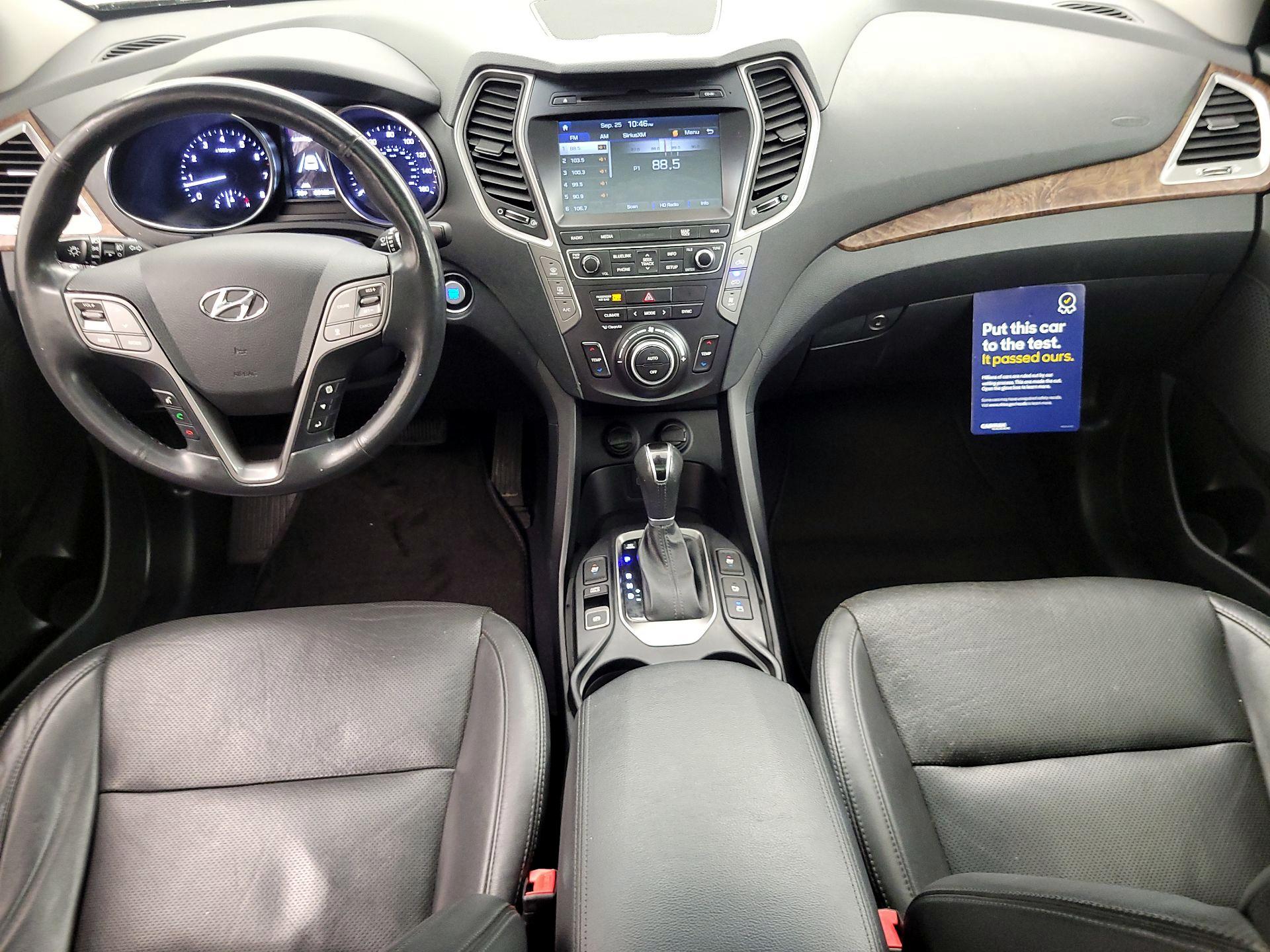 Thumbnail: 2017 Hyundai Santa Fe - 9