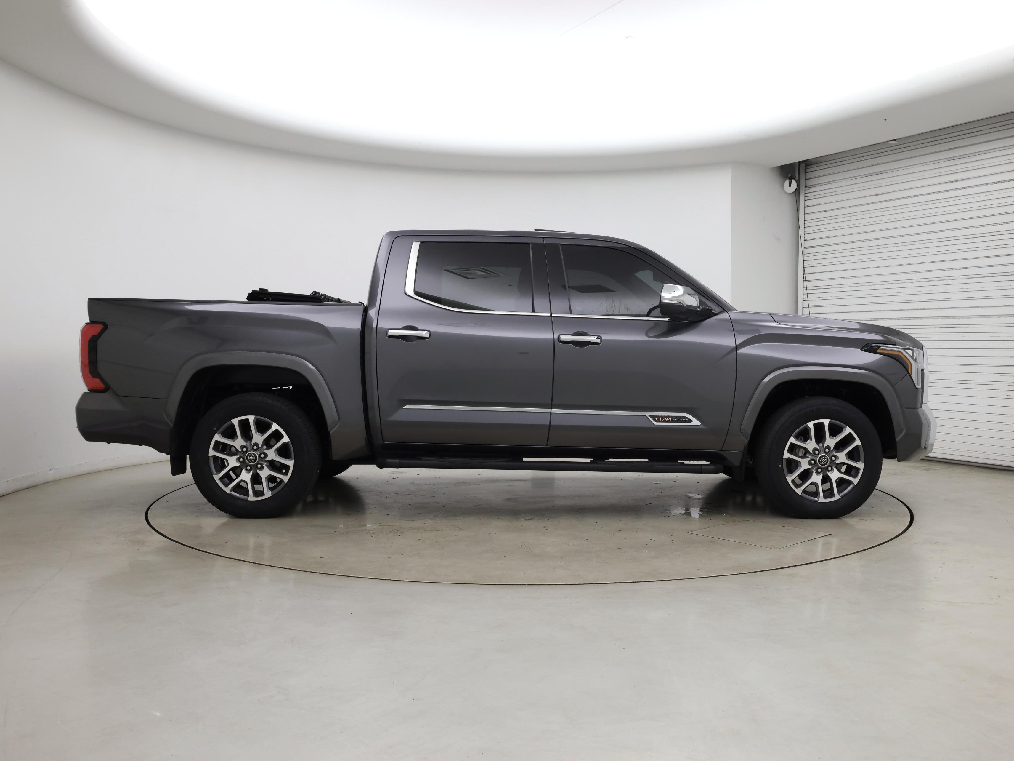 Thumbnail: 2023 Toyota Tundra - 7