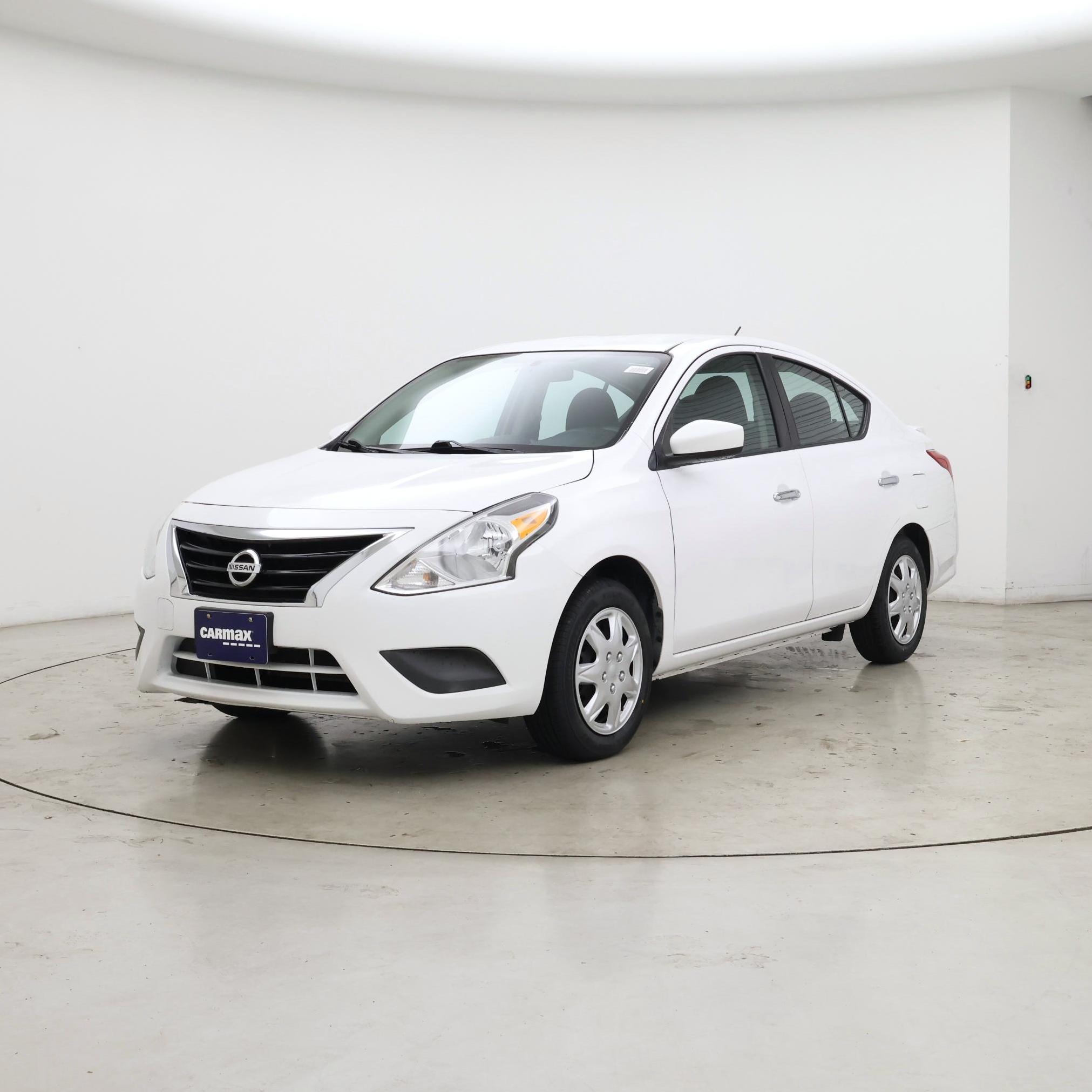 Thumbnail: 2018 Nissan Versa - 4