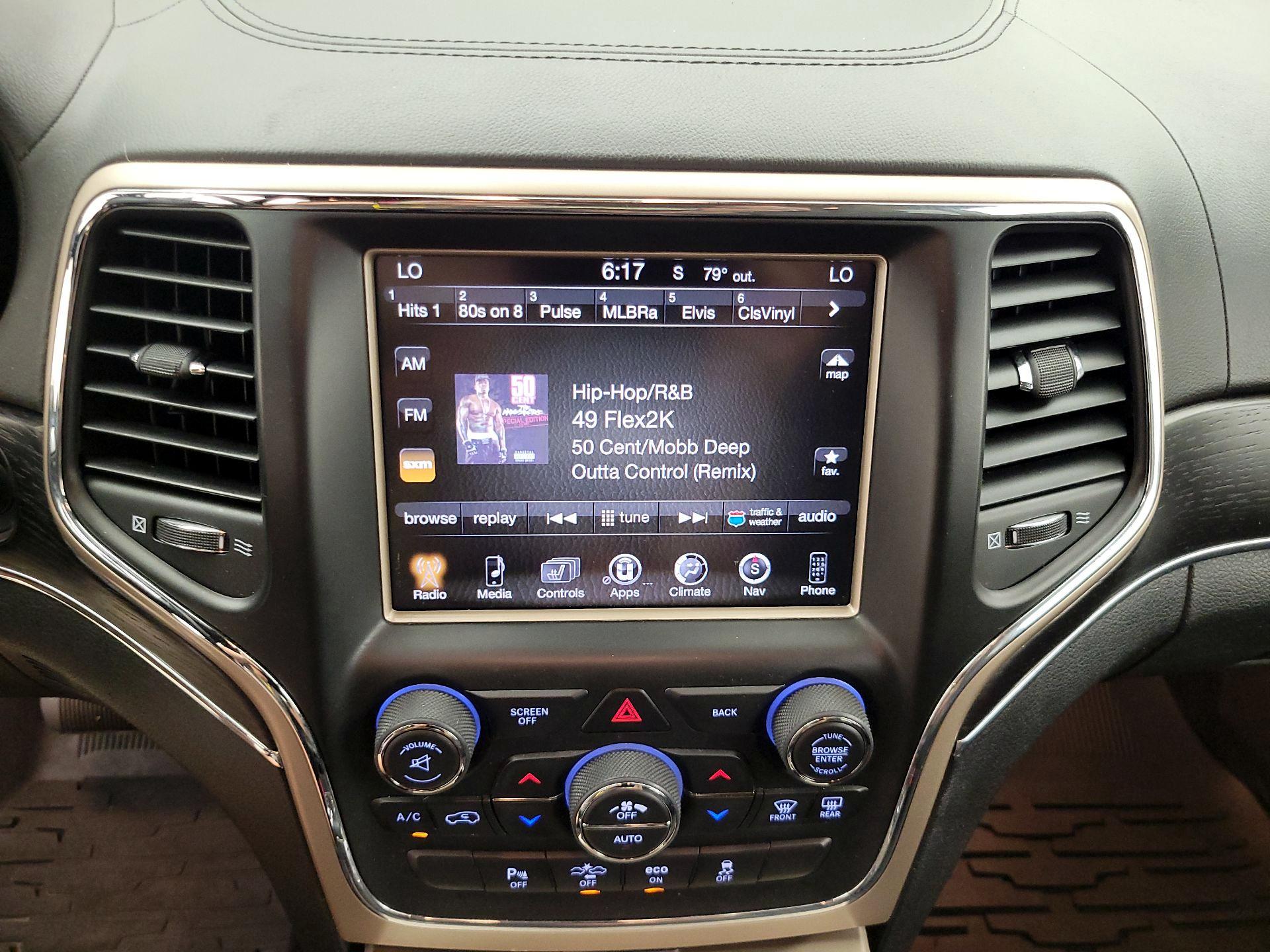 Thumbnail: 2014 Jeep Grand Cherokee - 16